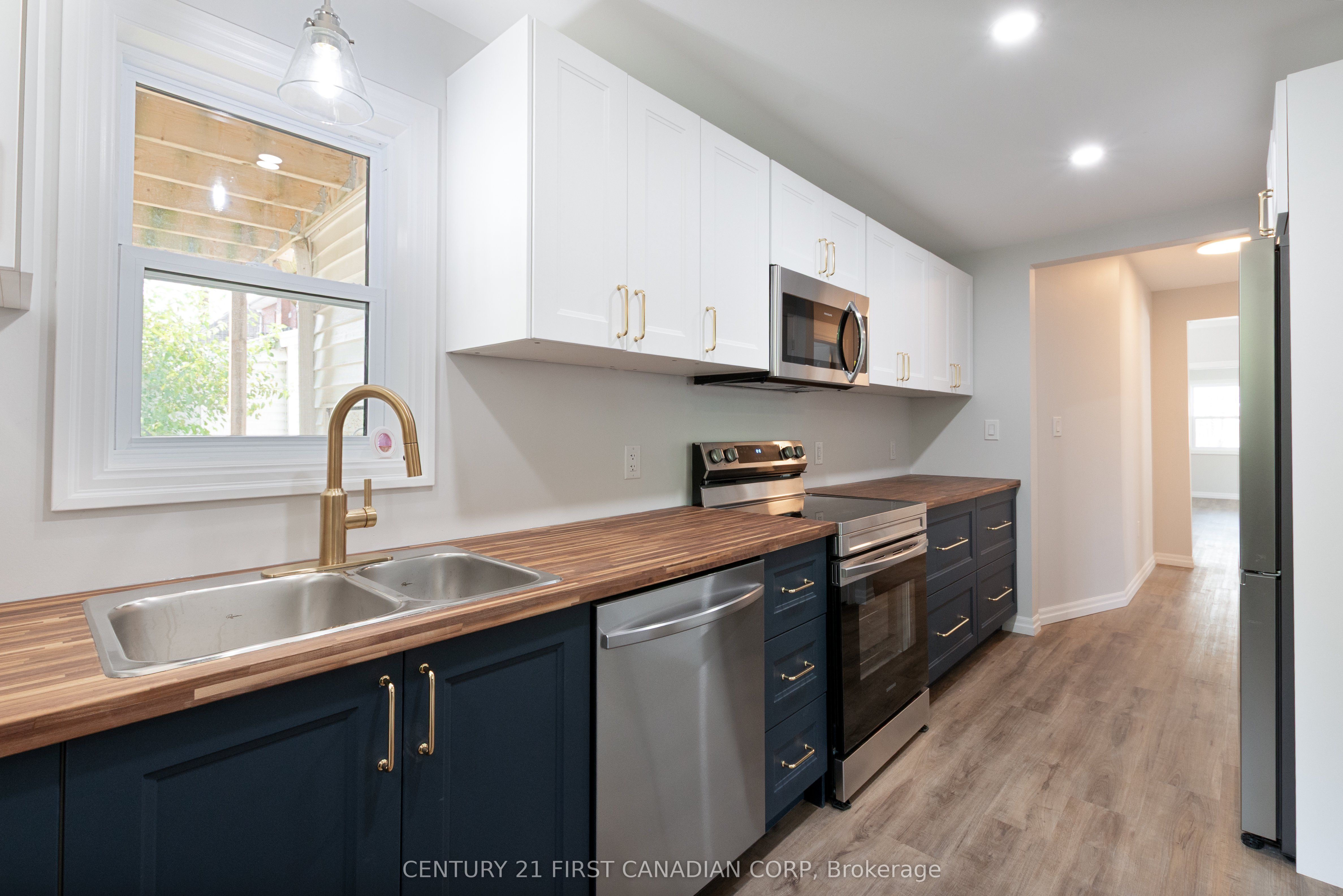 35 Inkerman Street Main Property Photo 15