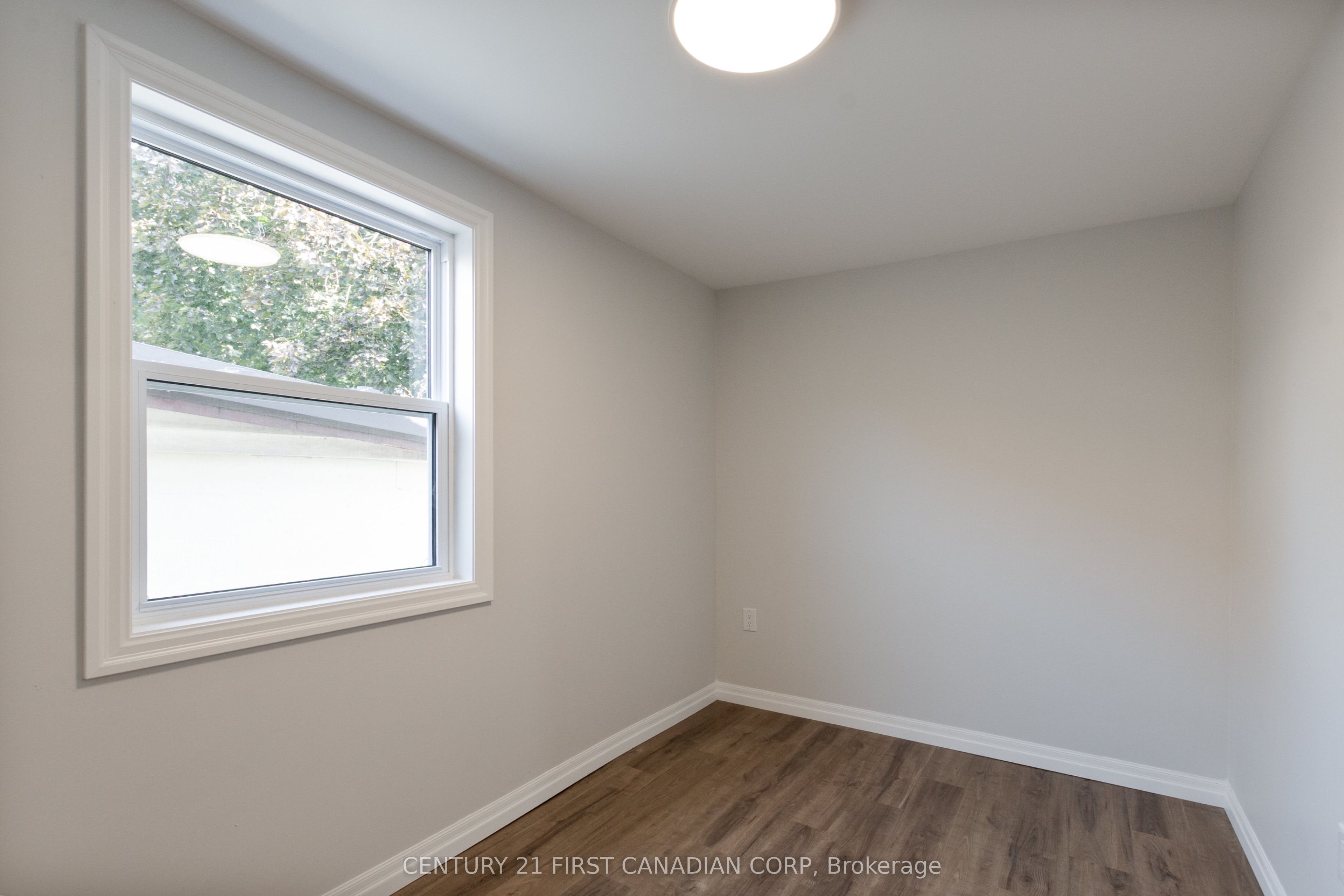 35 Inkerman Street Main Property Photo 16