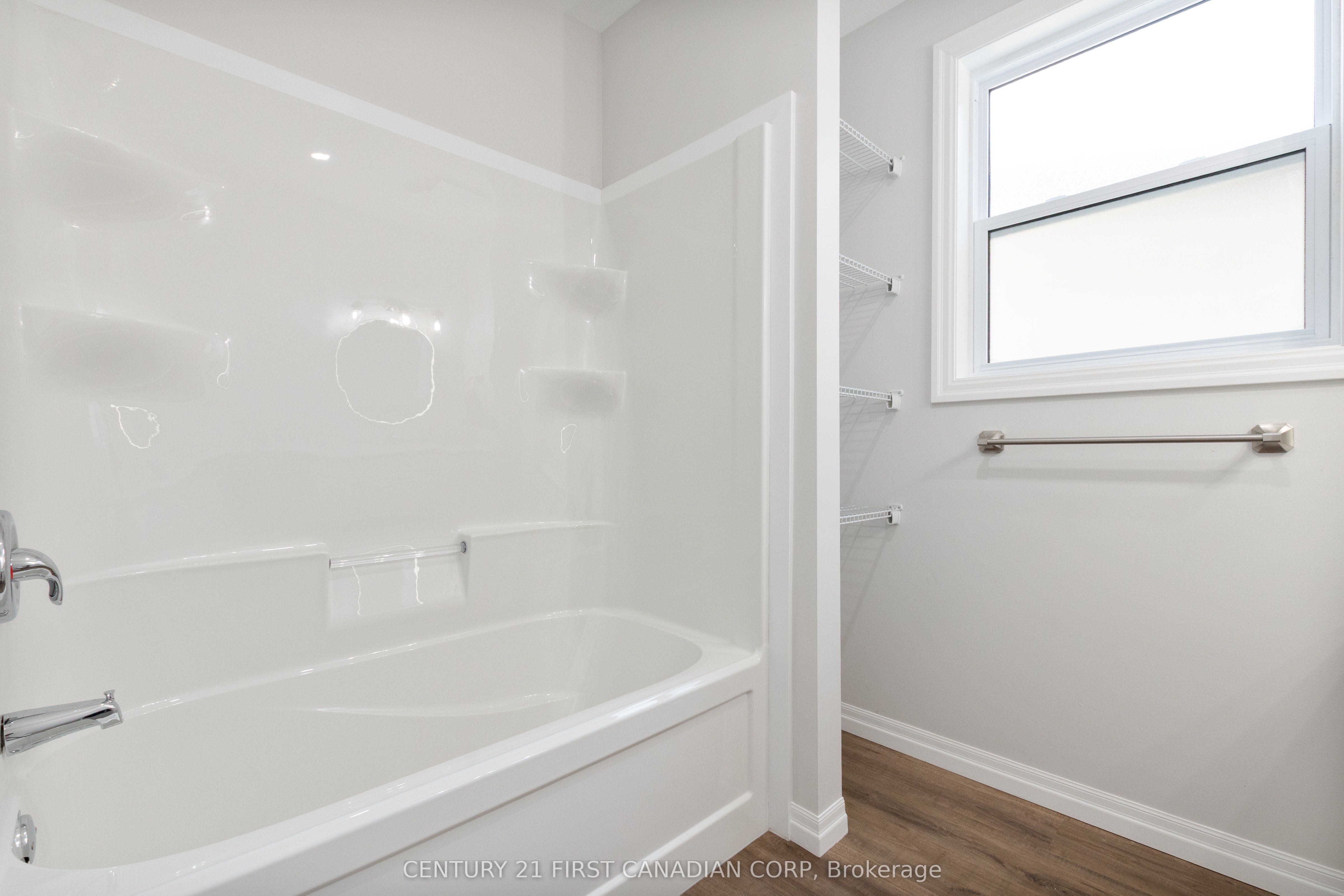35 Inkerman Street Main Property Photo 19