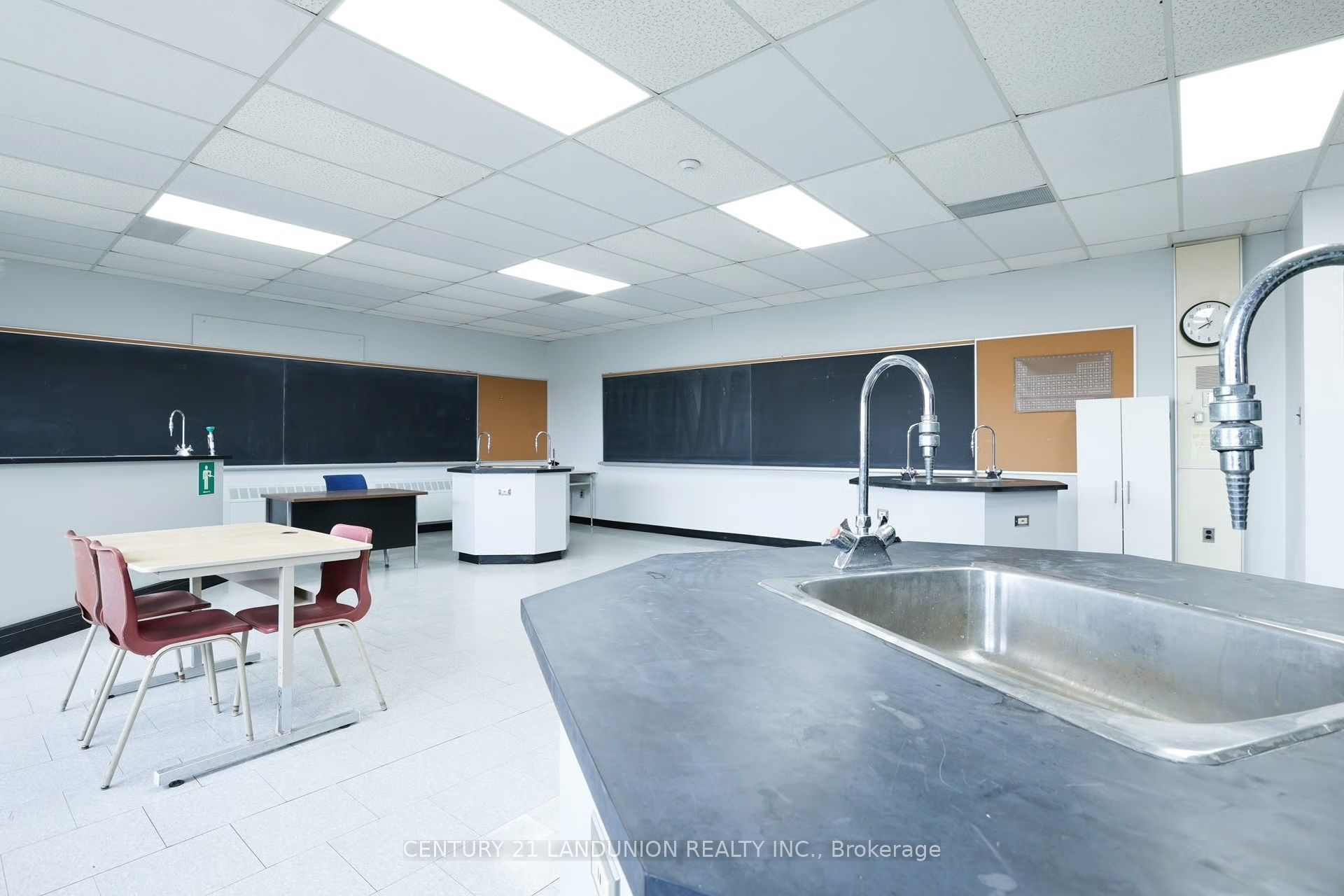 83 Marmora Street Property Photo 19