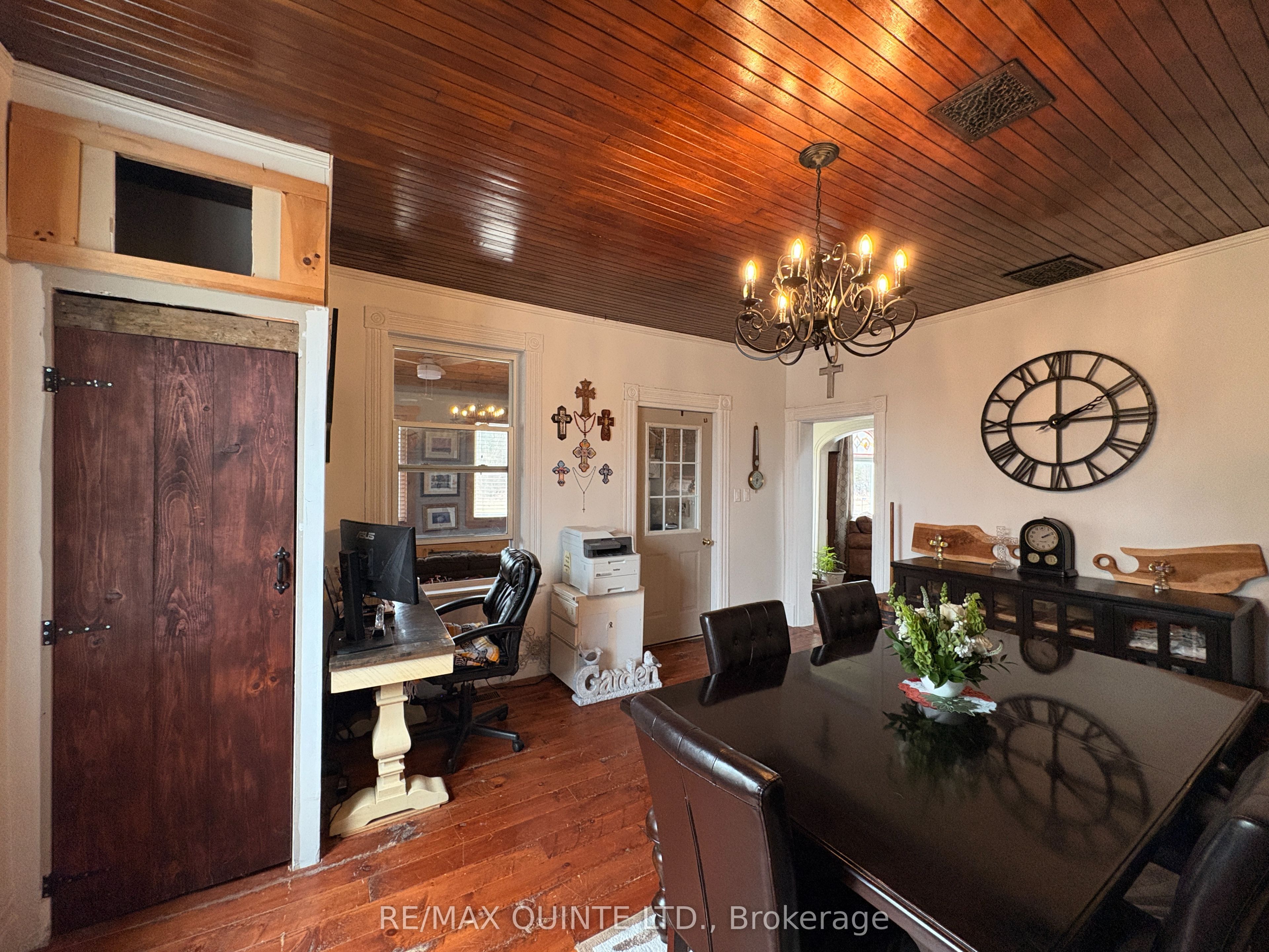 1330 Rapids Road Property Photo 8