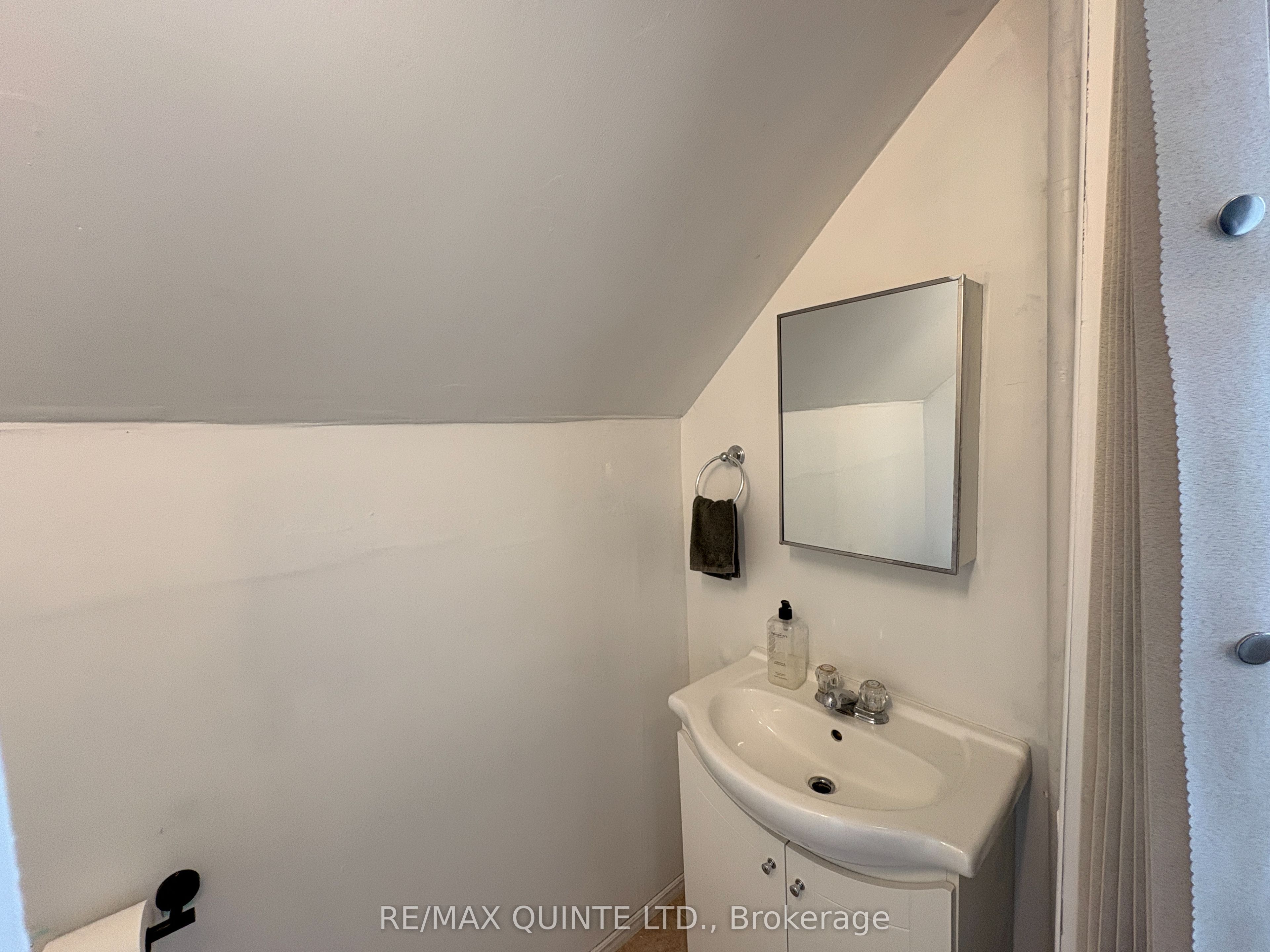 1330 Rapids Road Property Photo 19