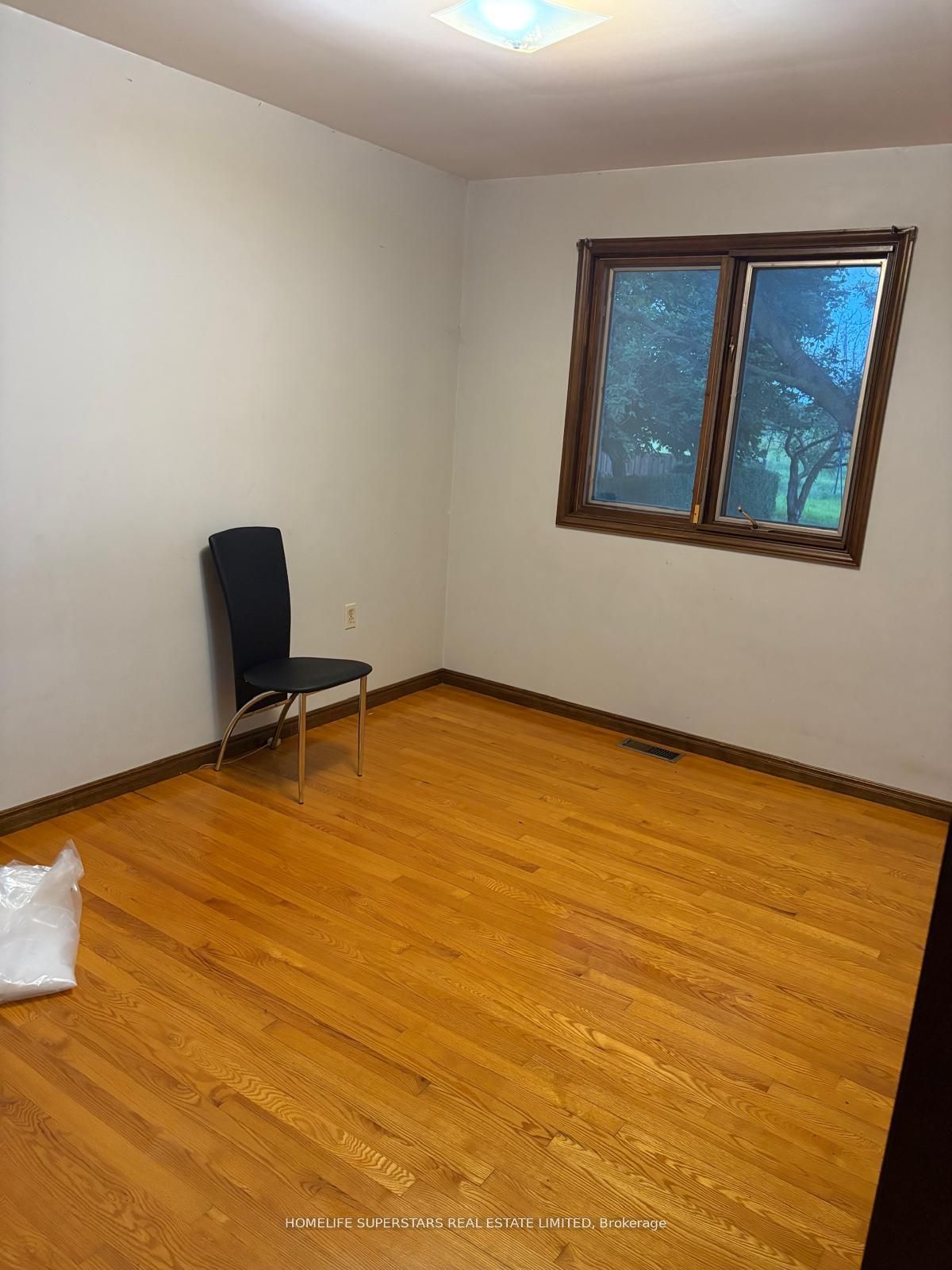 241 County Rd 42 Property Photo 5