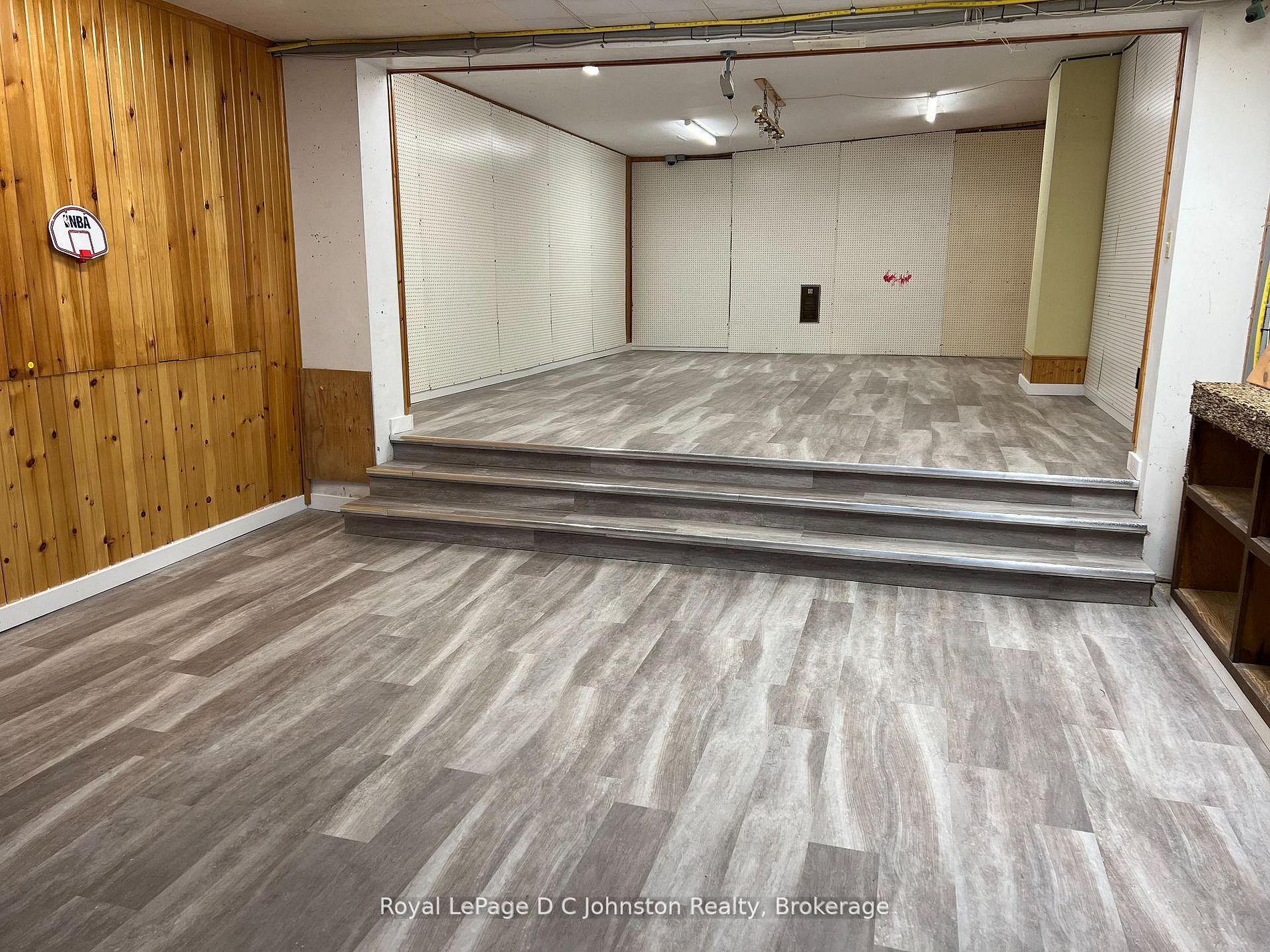 3643 21 Highway Property Photo 20