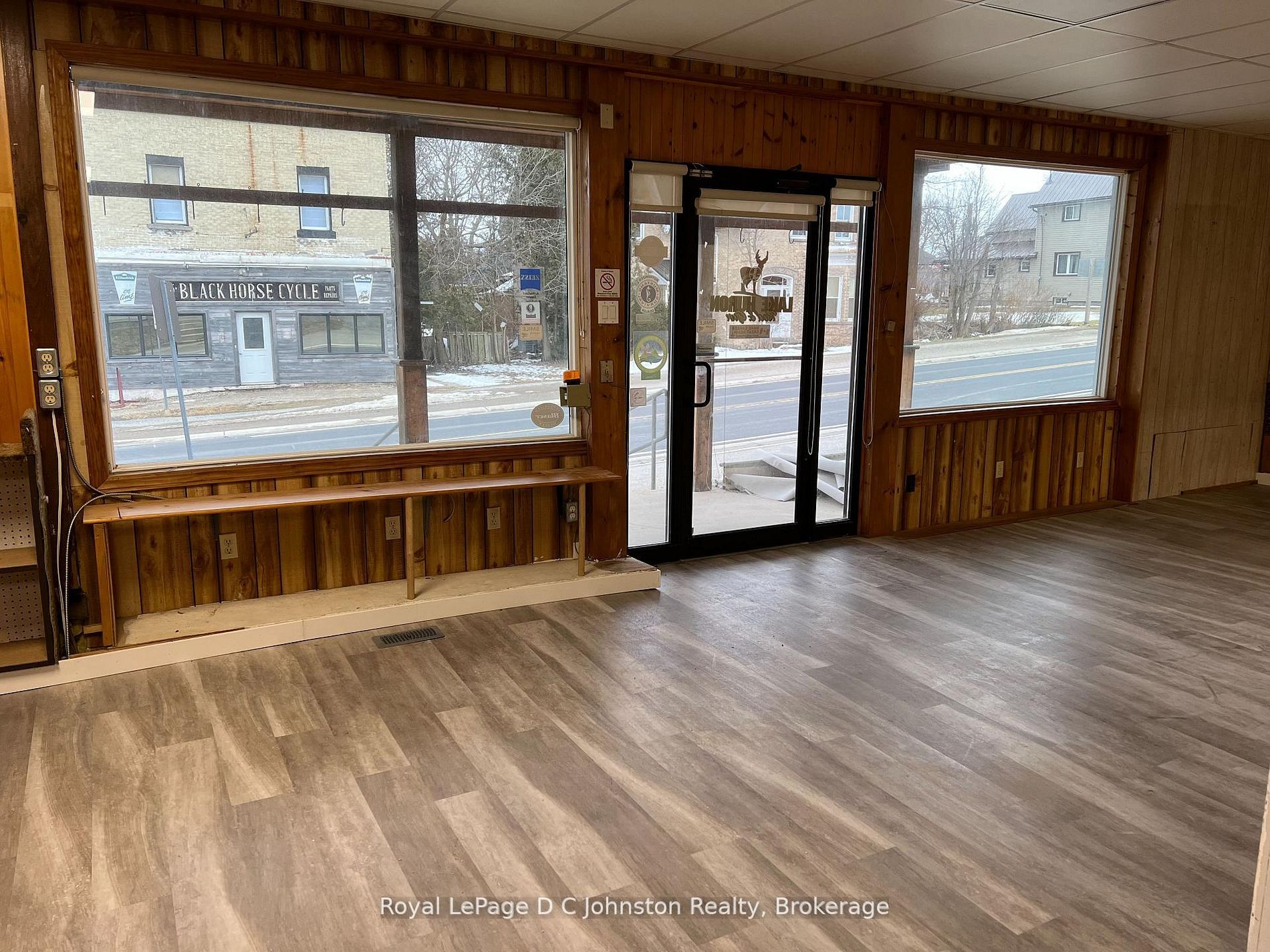 3643 21 Highway Property Photo 21