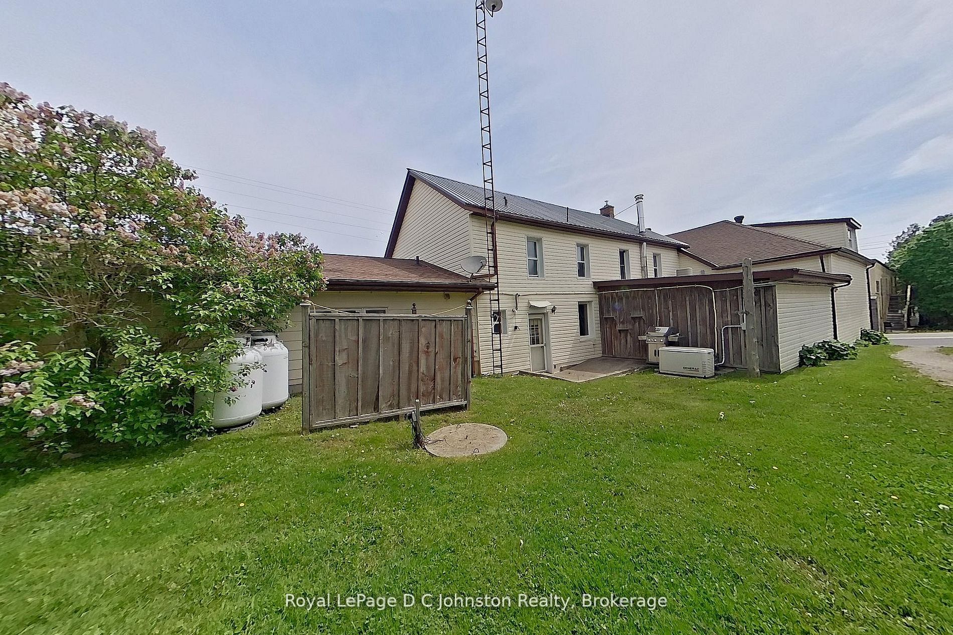 3643 21 Highway Property Photo 32