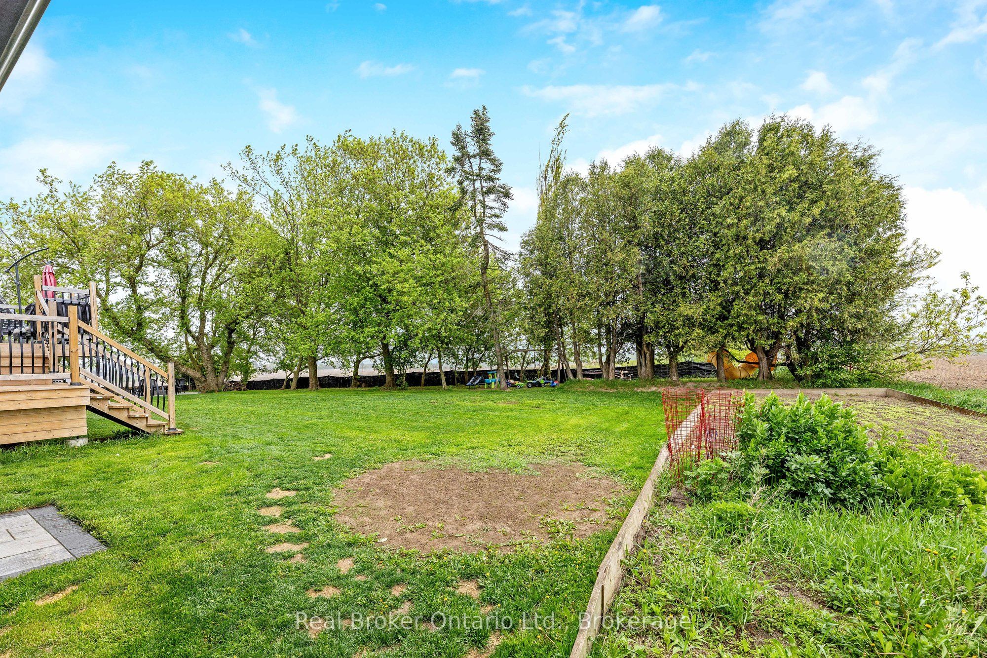 5938 Trafalgar Road Property Photo 45