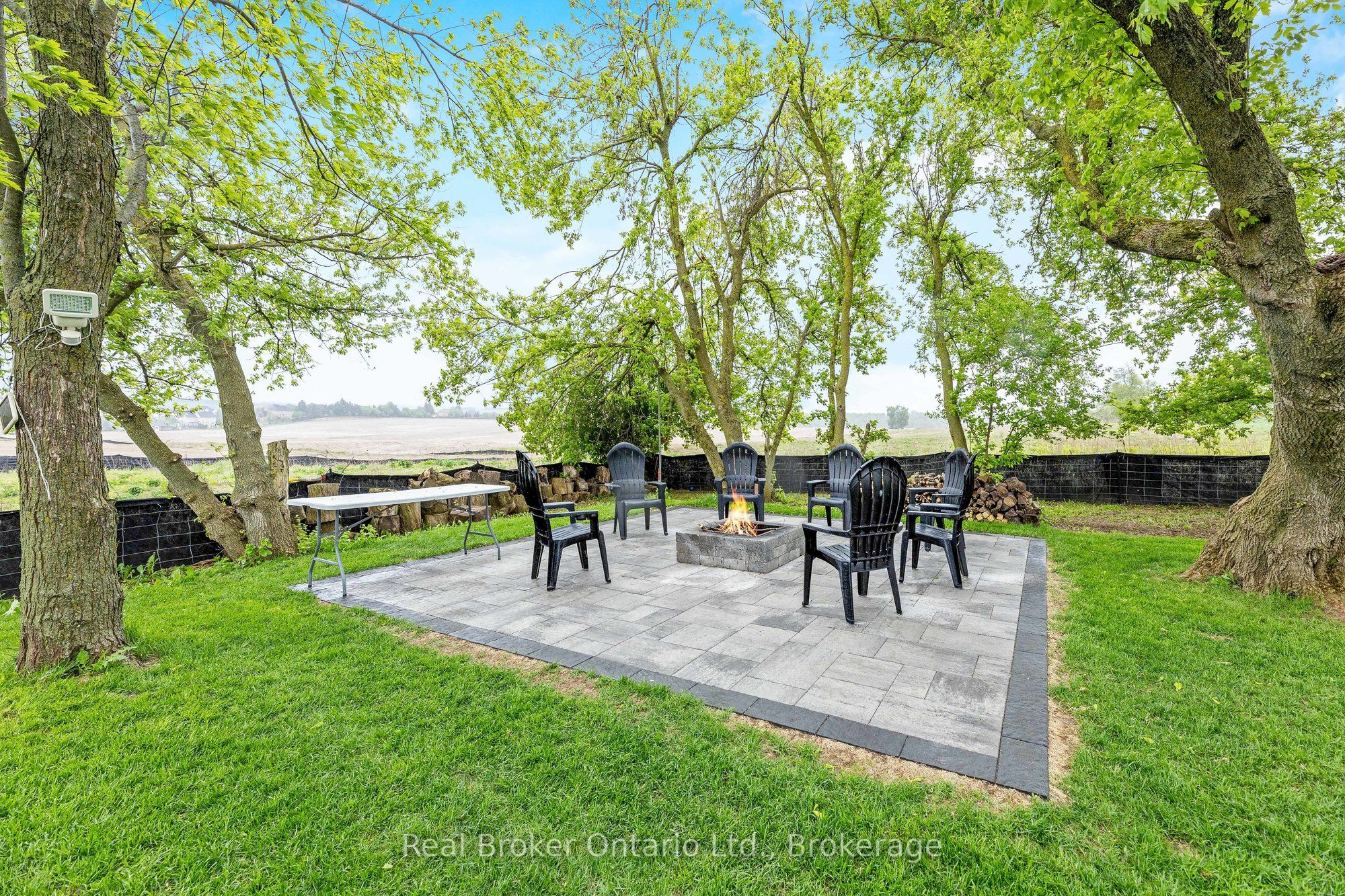 5938 Trafalgar Road Property Photo 48