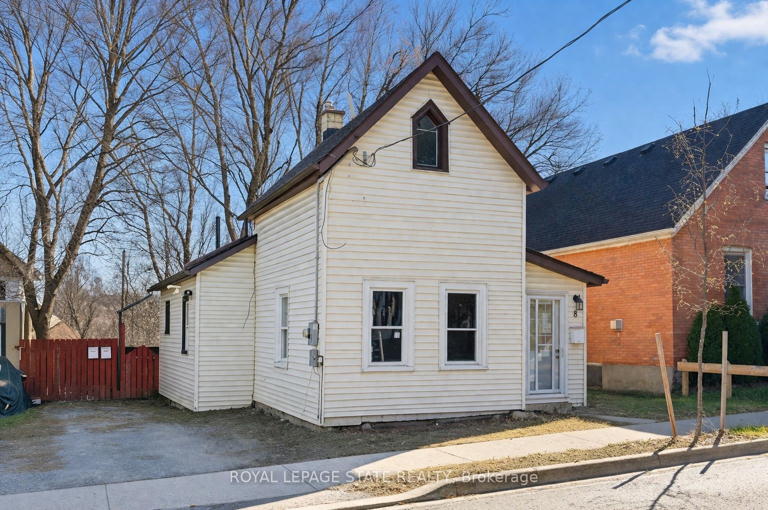 8 Tasker Street Property Photo 1