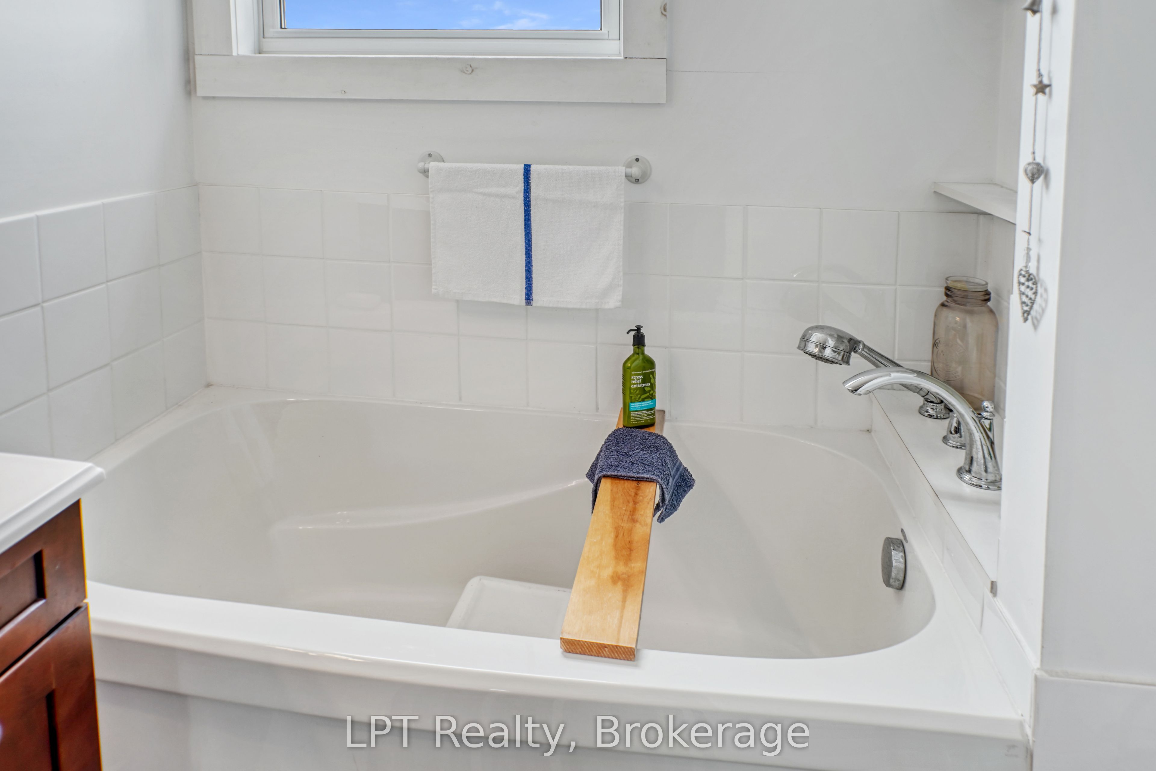 7175 Highway 21 Property Photo 27