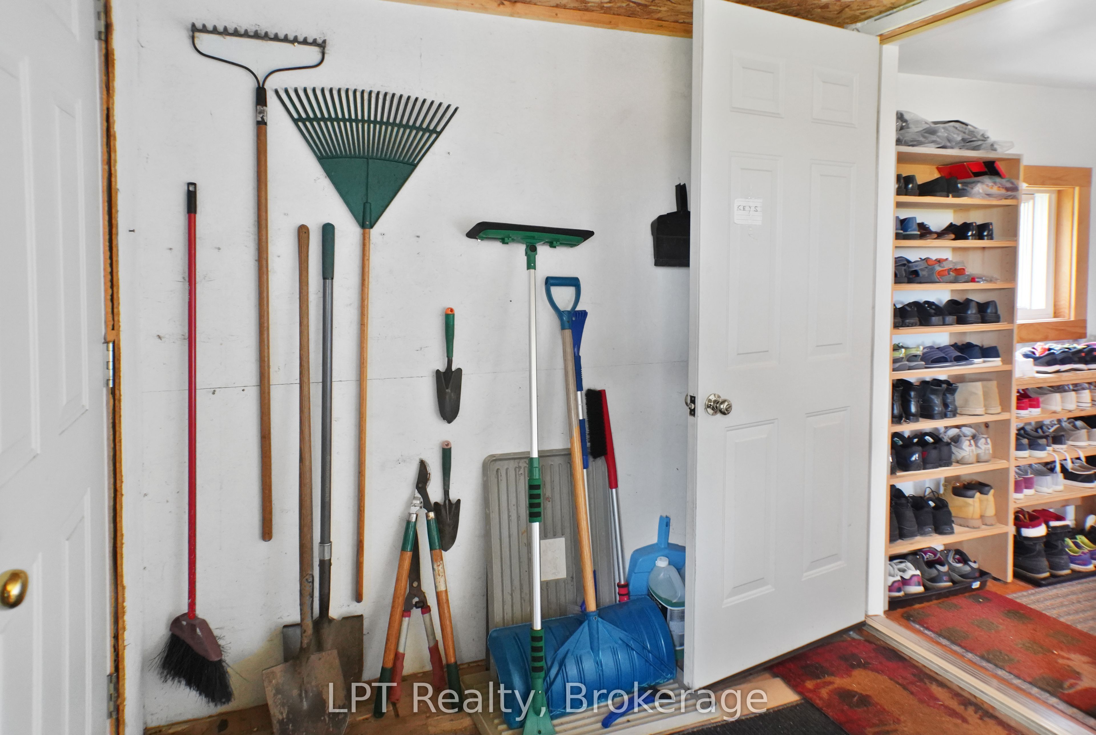 7175 Highway 21 Property Photo 48