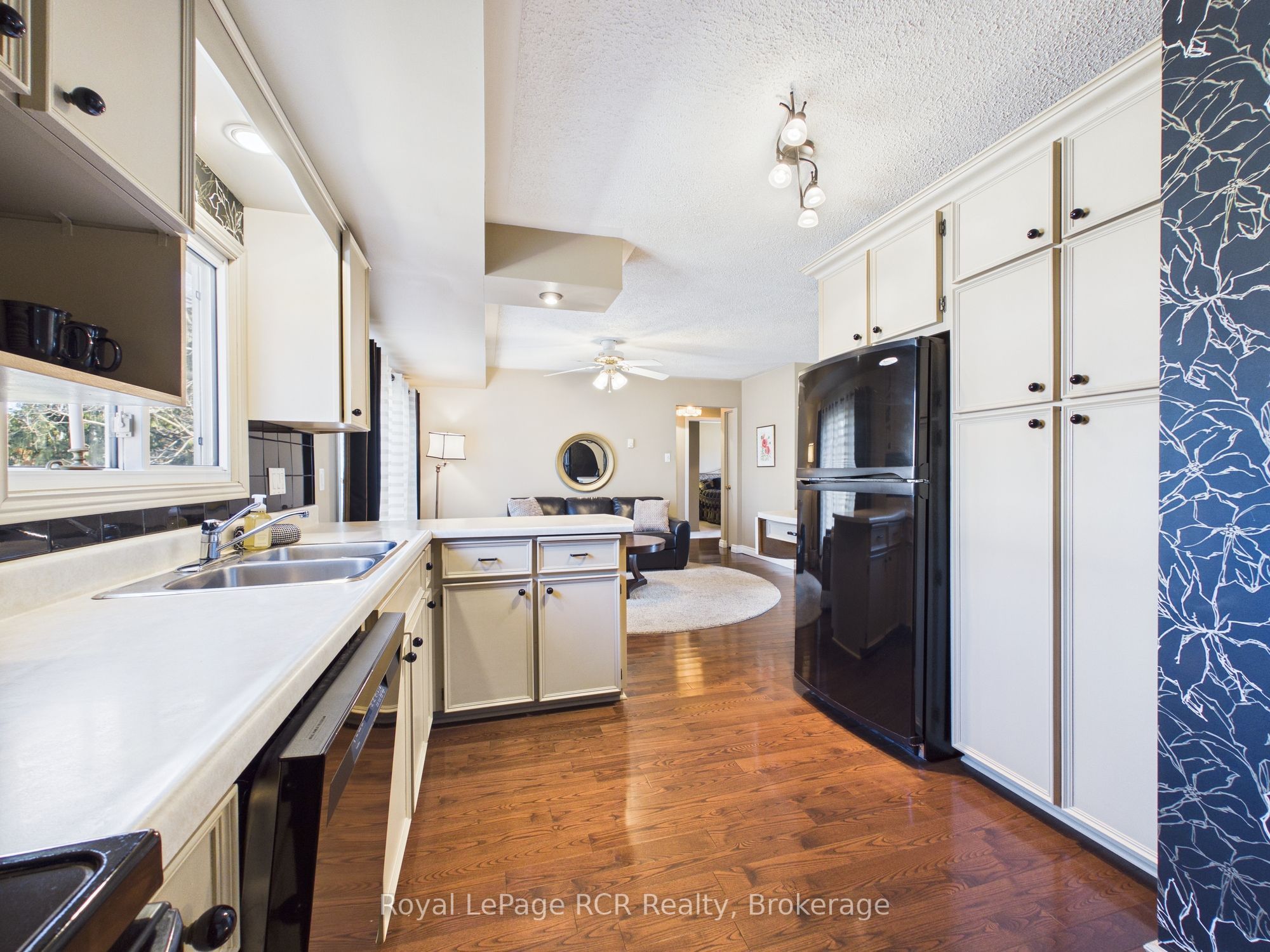 330 Glenn Road Property Photo 13