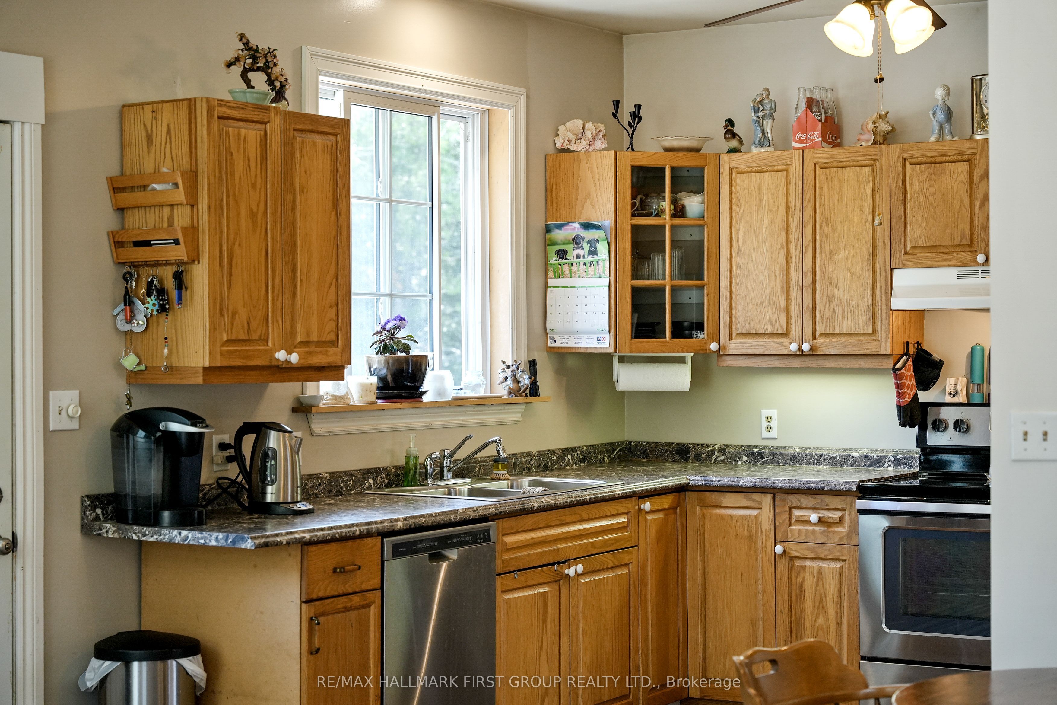 10906 1st Line Road Property Photo 13