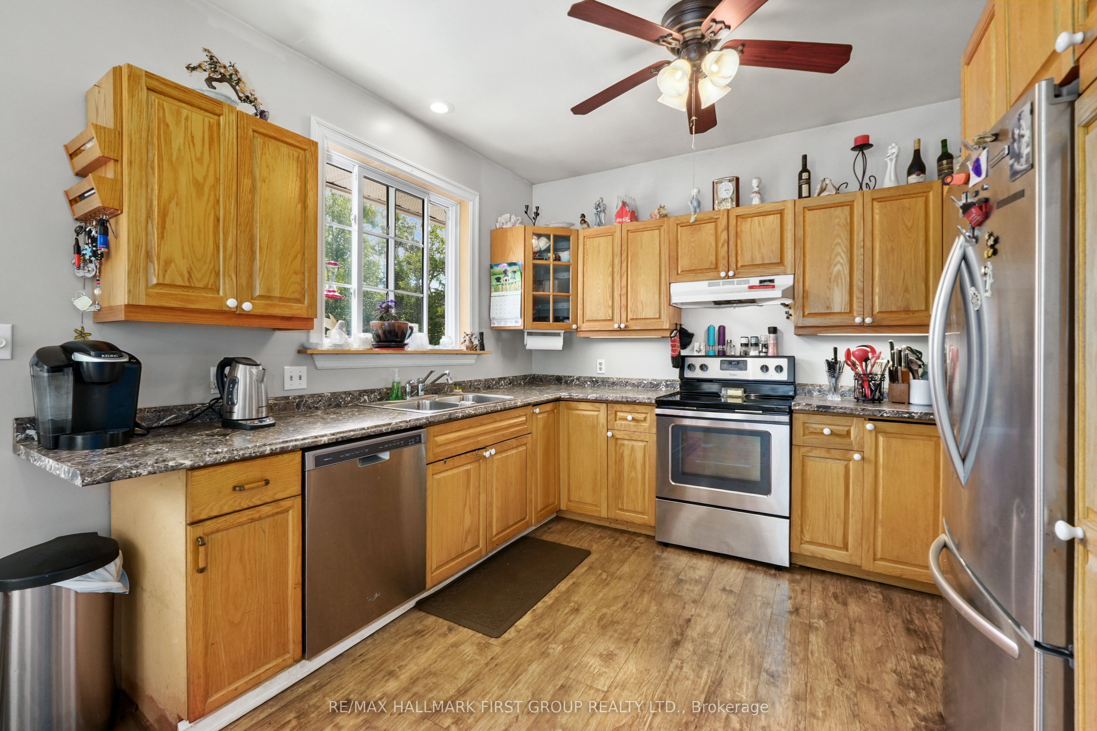 10906 1st Line Road Property Photo 14