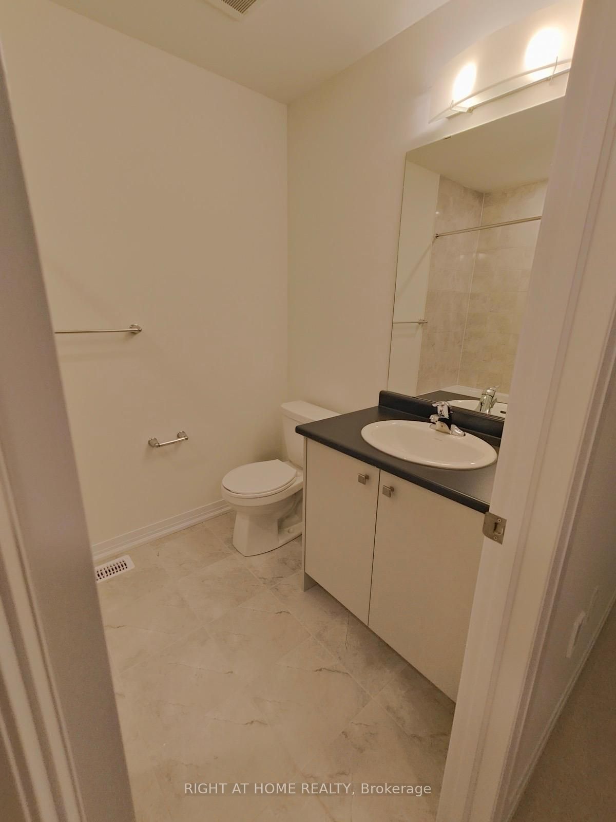 115 Brighton Lane Property Photo 10