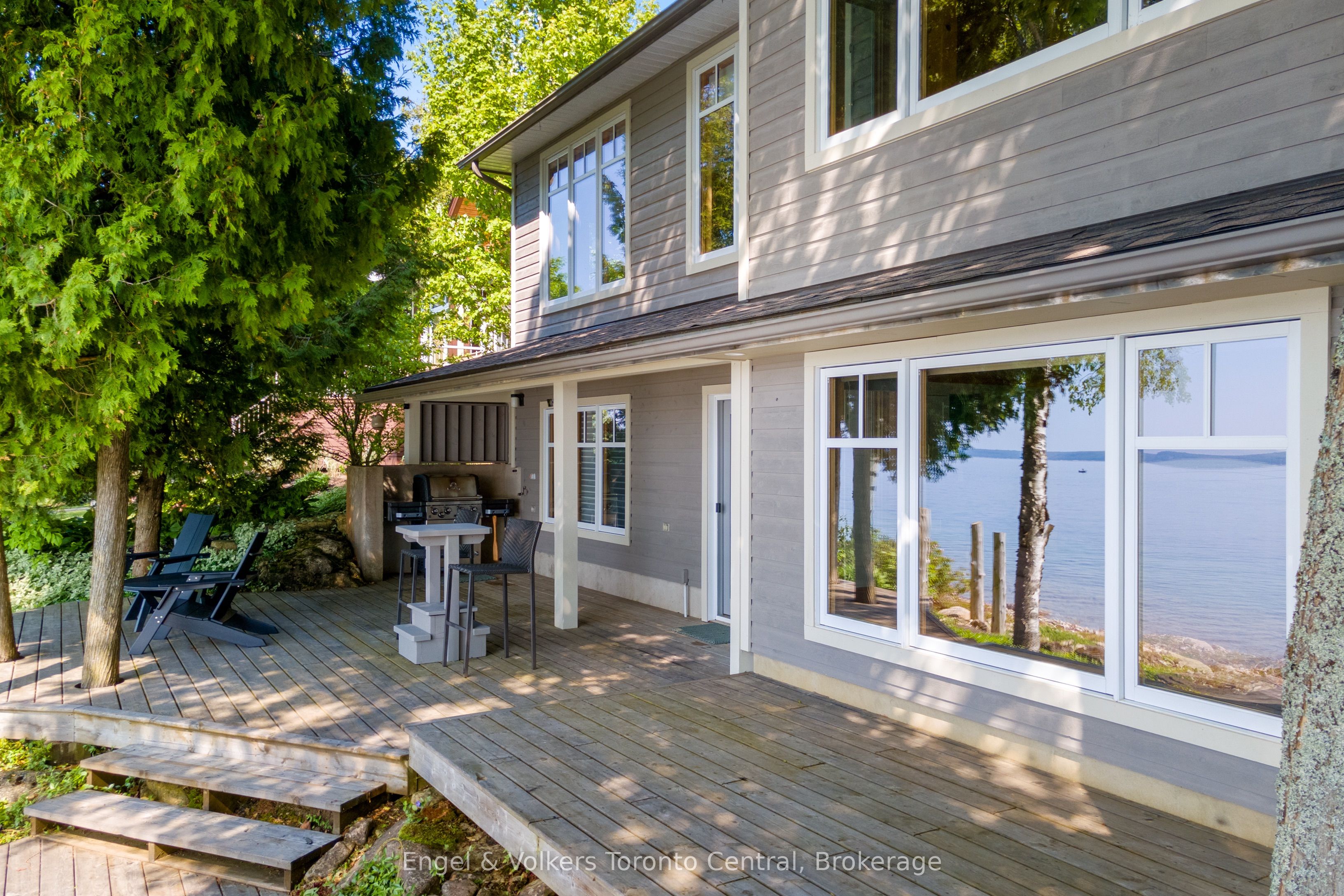 54 William Street Property Photo 39