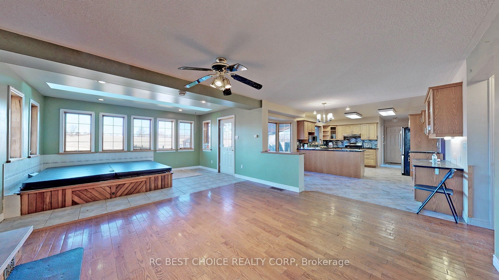 571 Hickory Beach Road Property Photo 7