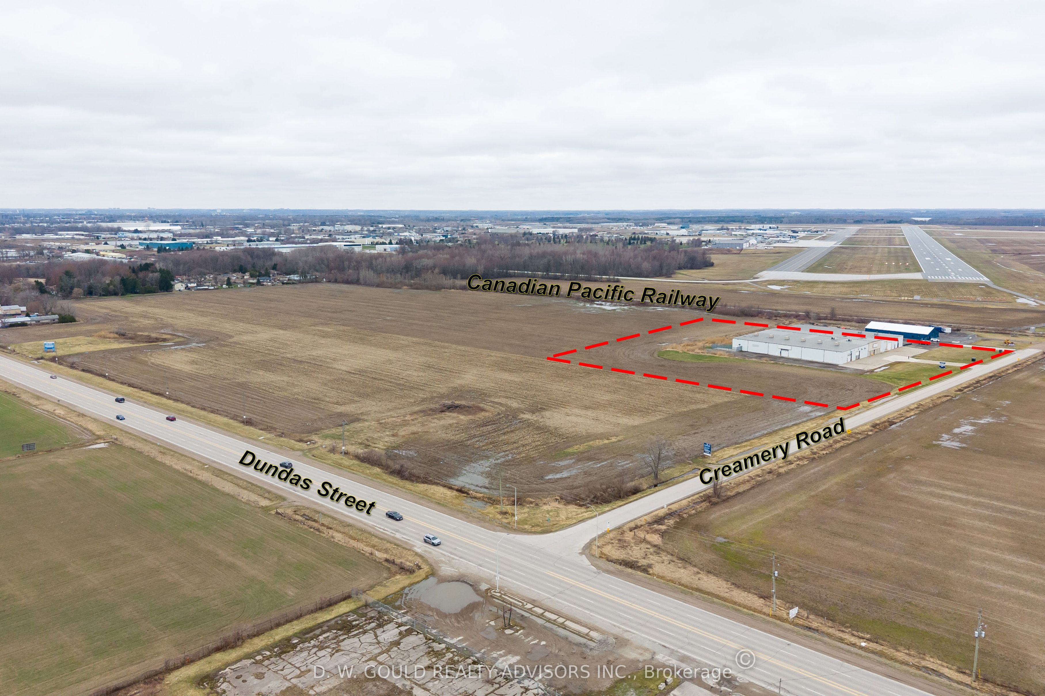 1425 Creamery Road Property Photo 2