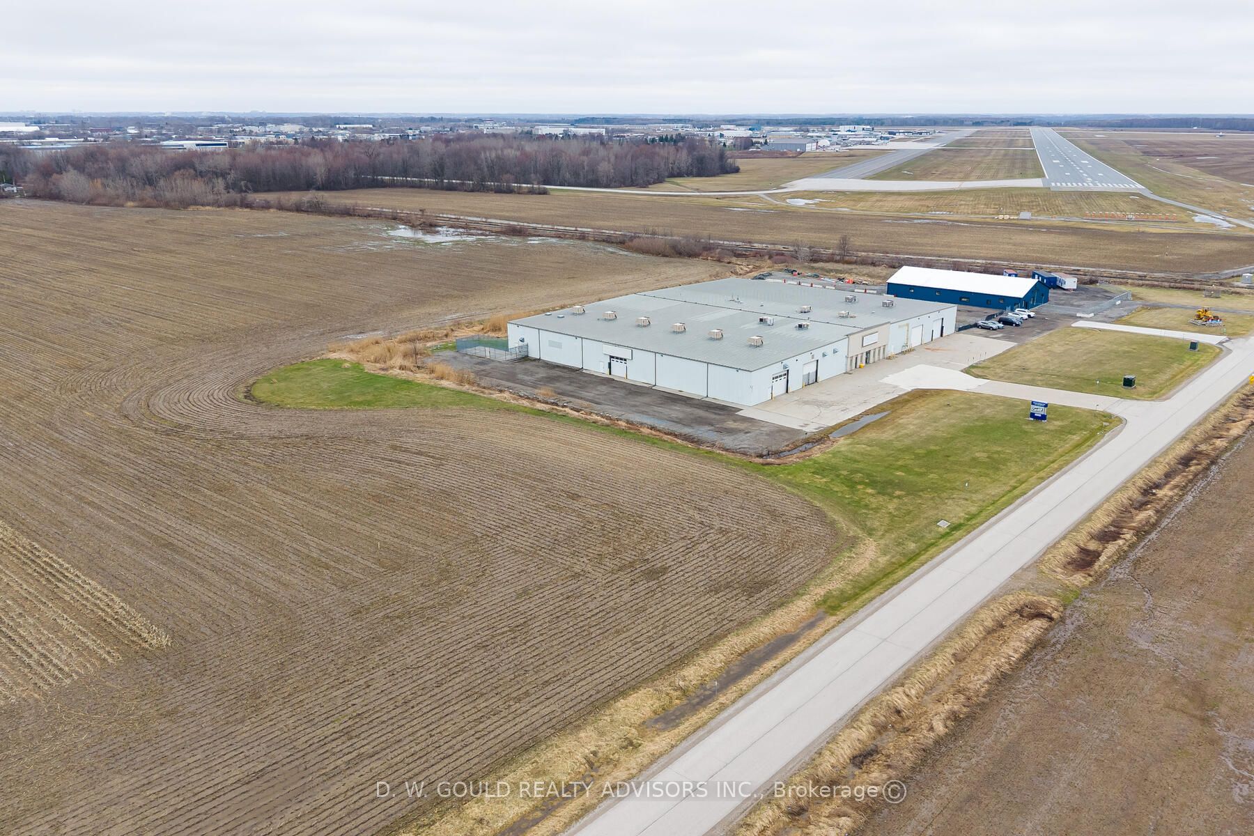1425 Creamery Road Property Photo 4
