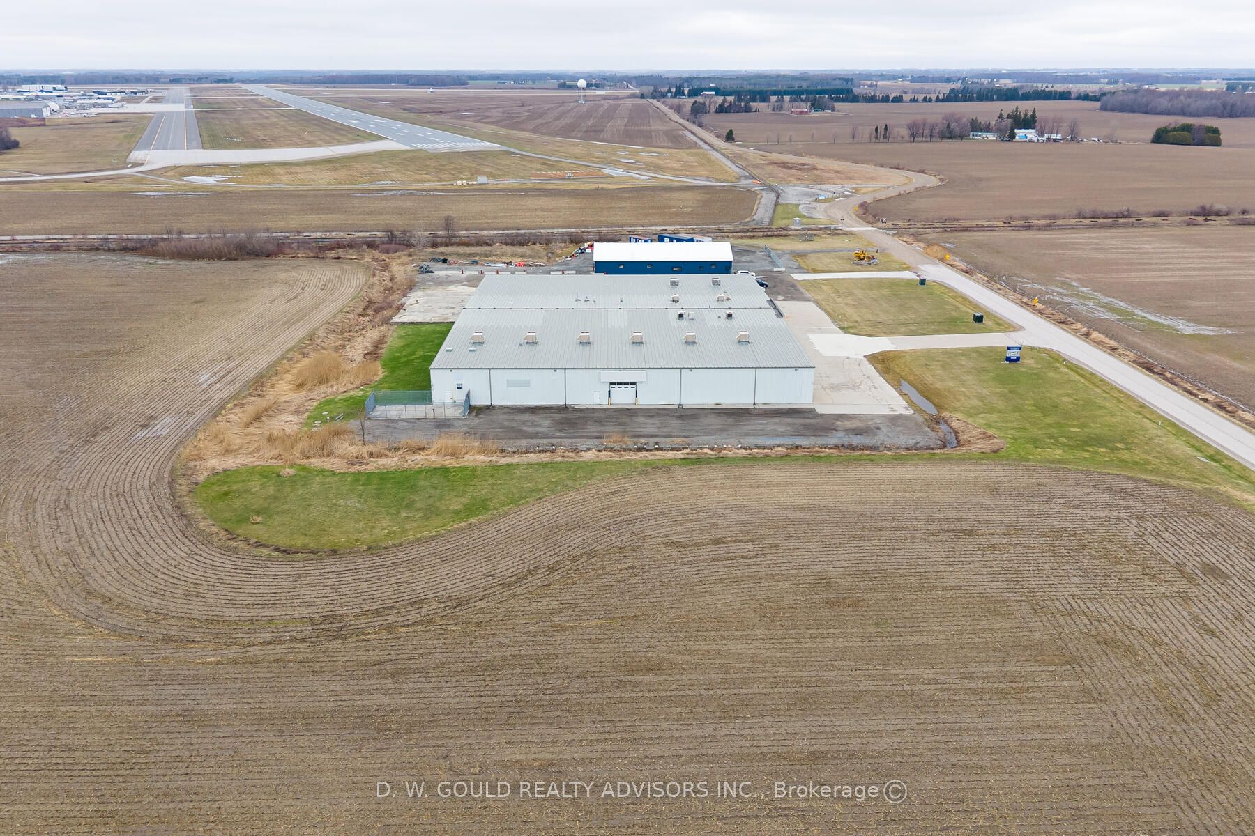 1425 Creamery Road Property Photo 5