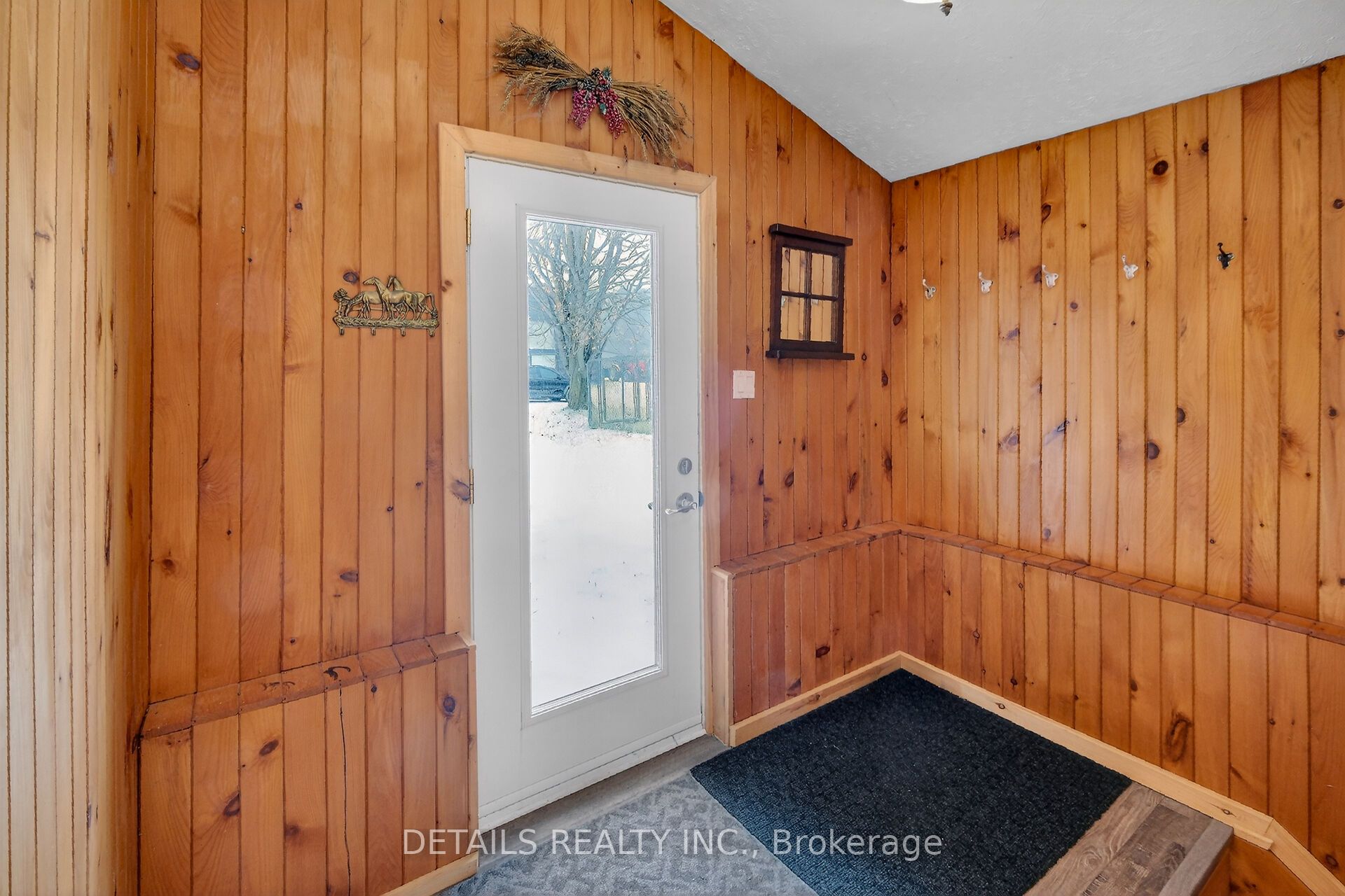 678 Rte 400 E Route Property Photo 7