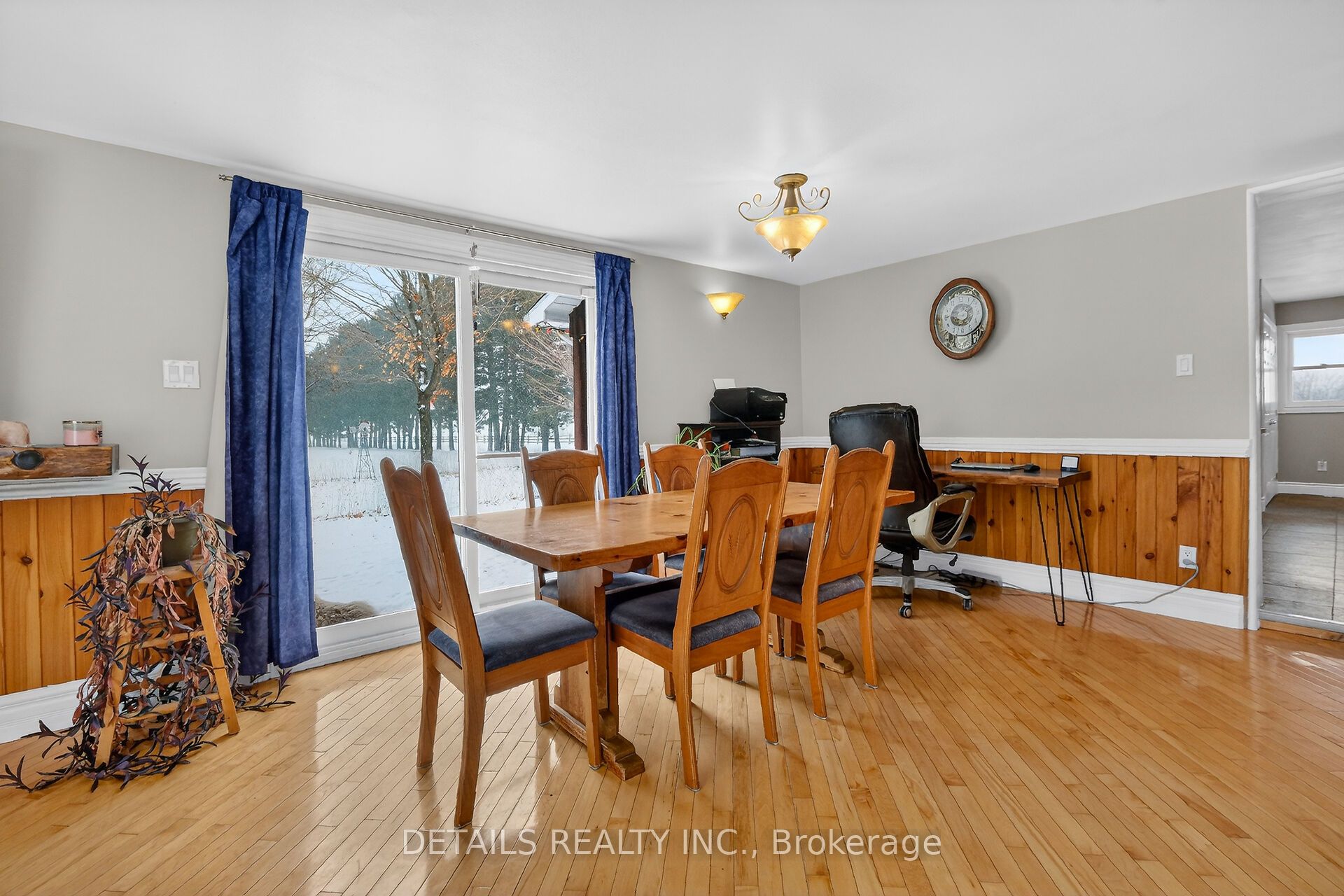 678 Rte 400 E Route Property Photo 10