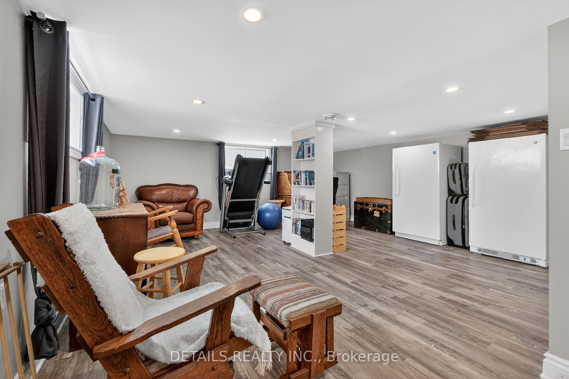 678 Rte 400 E Route Property Photo 31