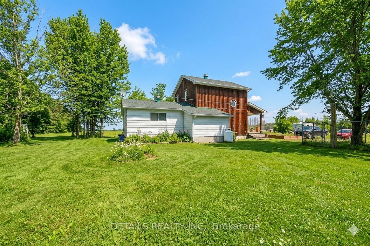 678 Rte 400 E Route Property Photo 33