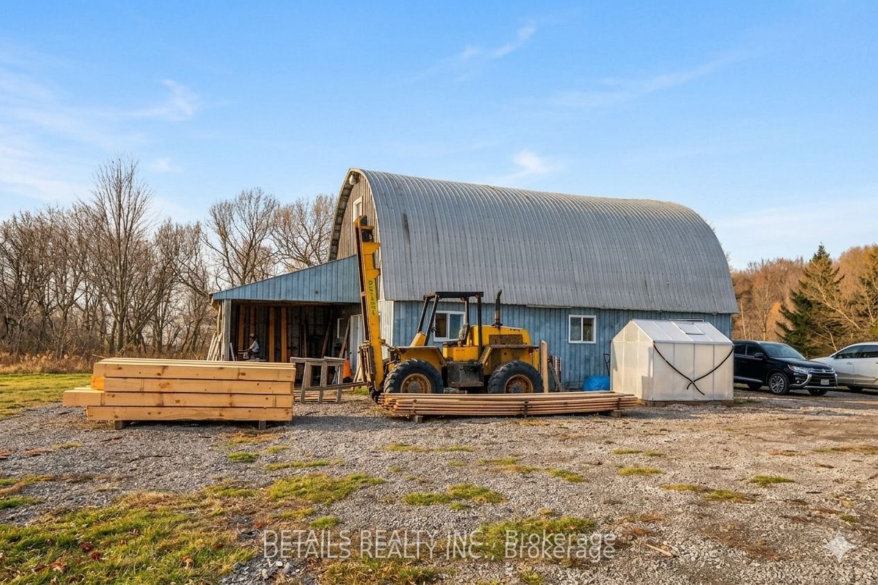 678 Rte 400 E Route Property Photo 37