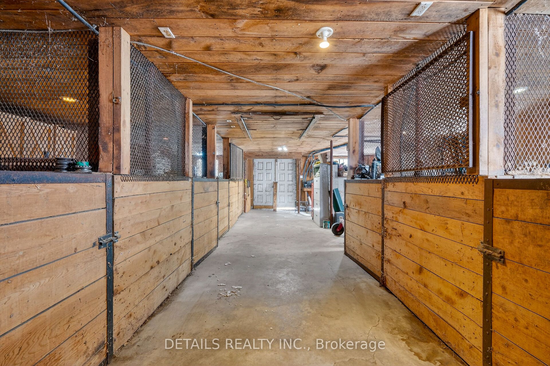 678 Rte 400 E Route Property Photo 38