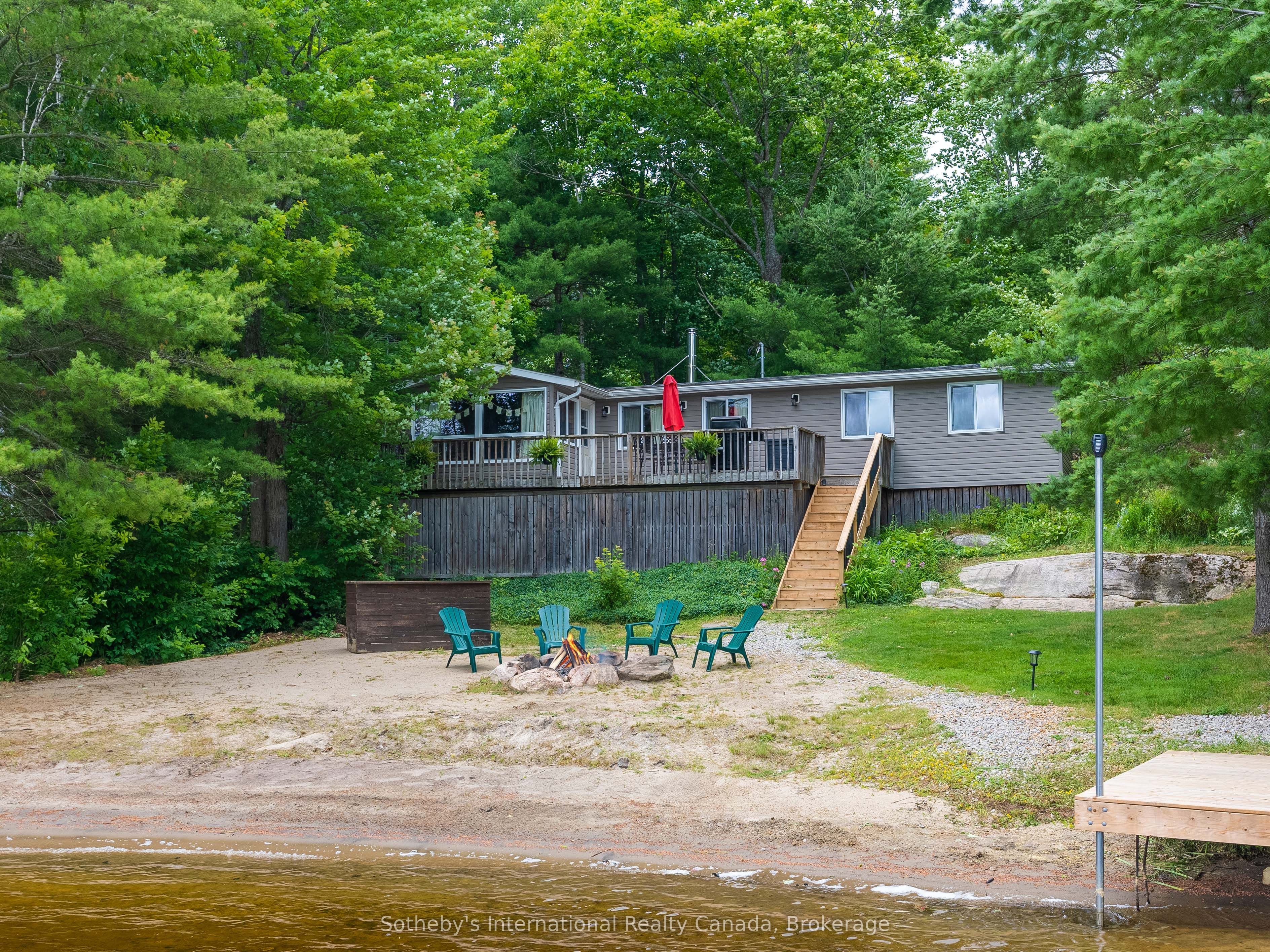 1040 Kahshe Lake Property Photo 37