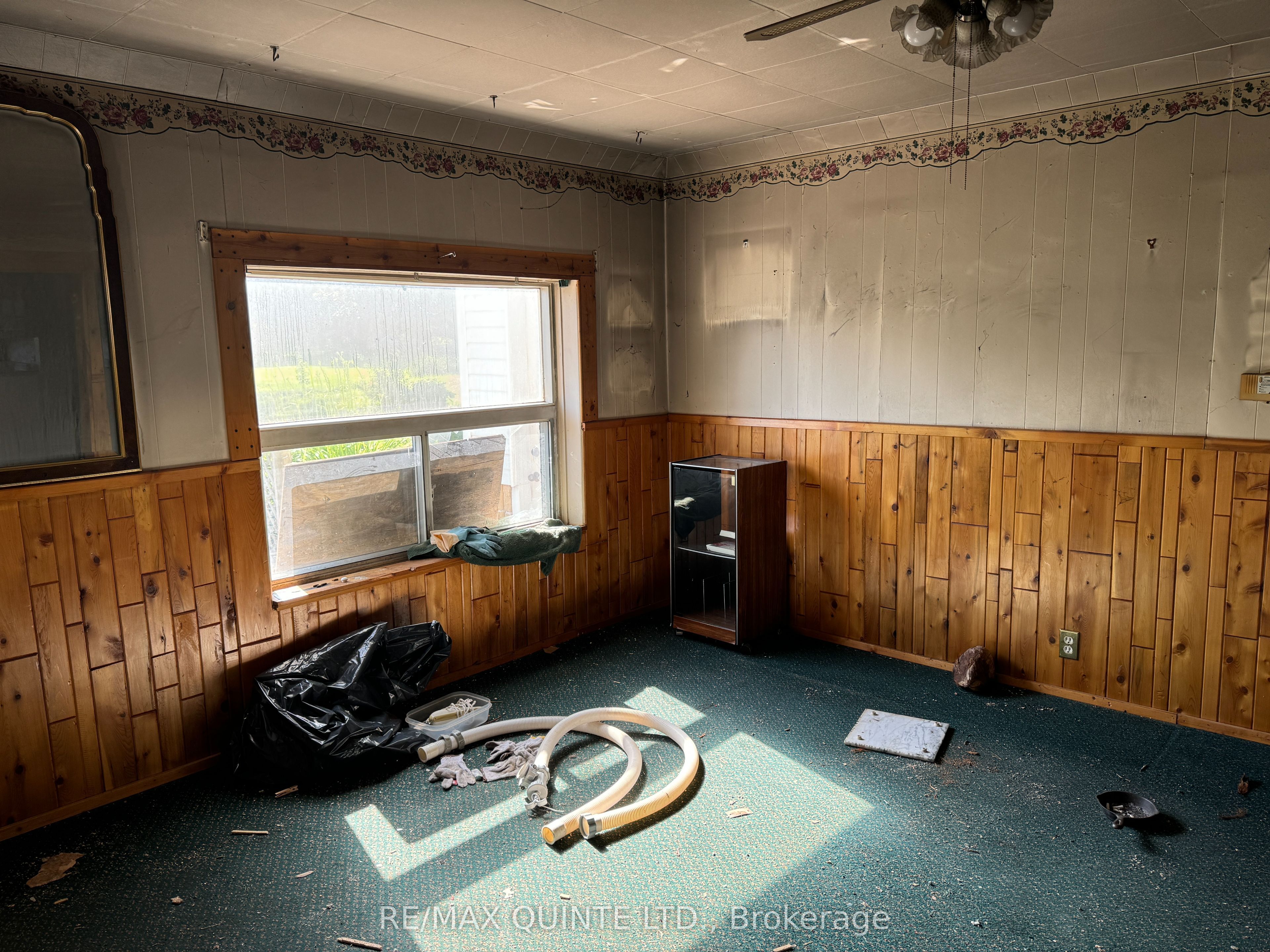 801 Old Highway 2 Property Photo 8