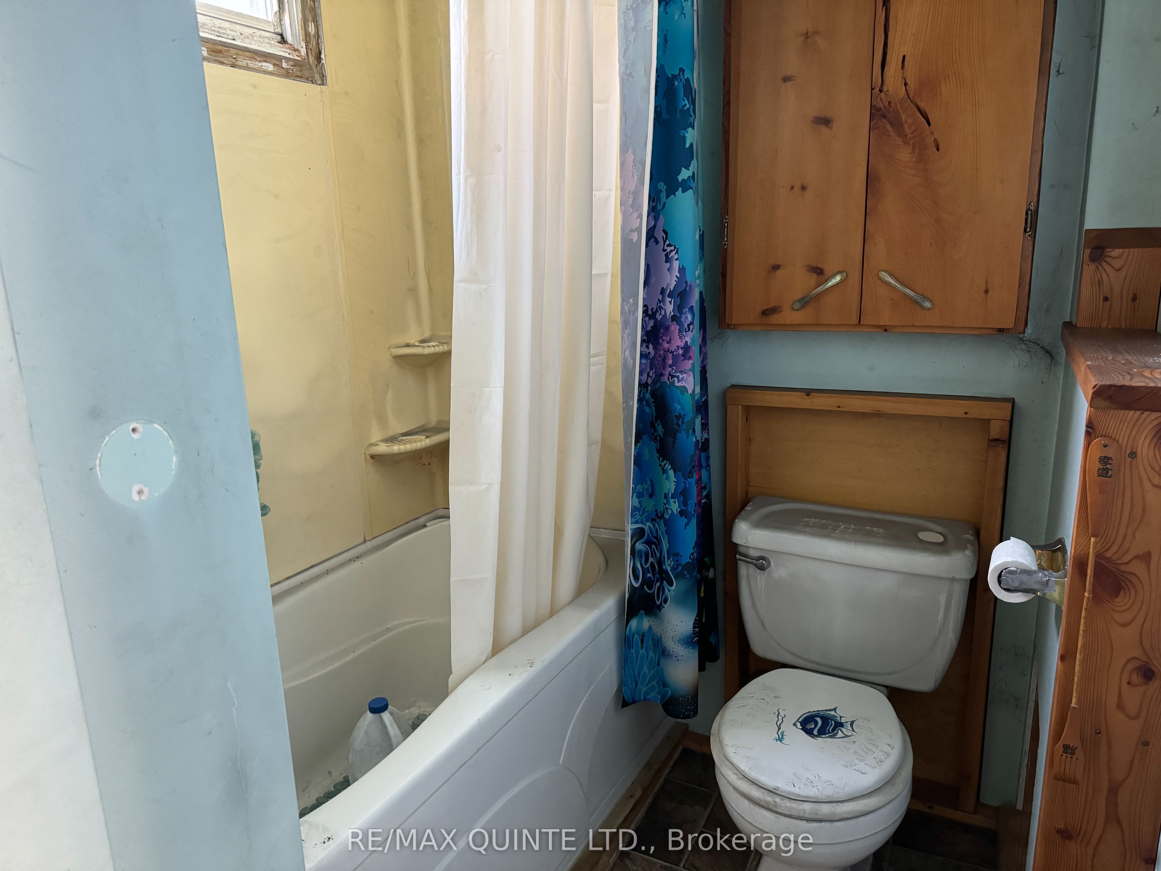 801 Old Highway 2 Property Photo 14
