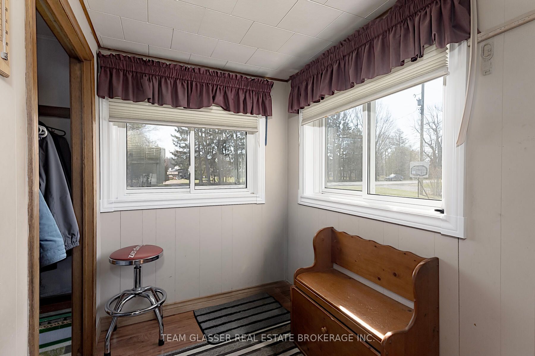 985 Norfolk County 28 Road Property Photo 8