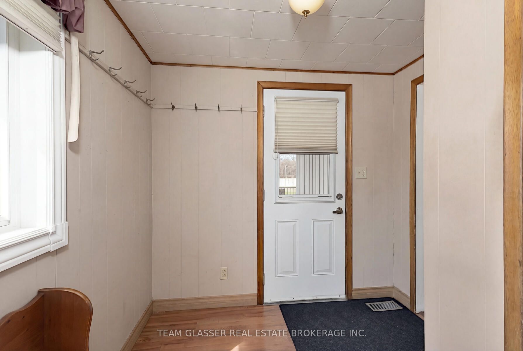 985 Norfolk County 28 Road Property Photo 9