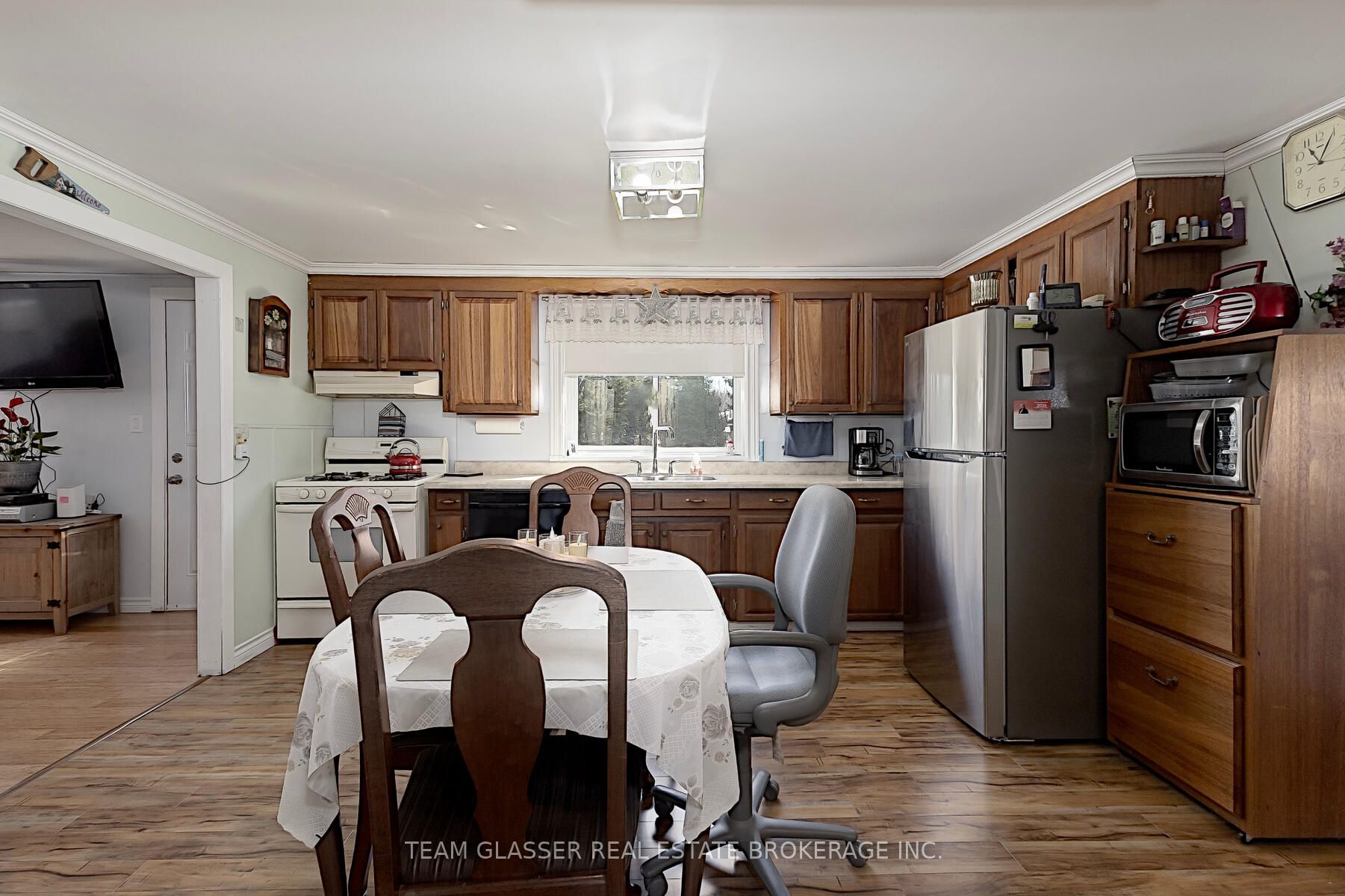 985 Norfolk County 28 Road Property Photo 16