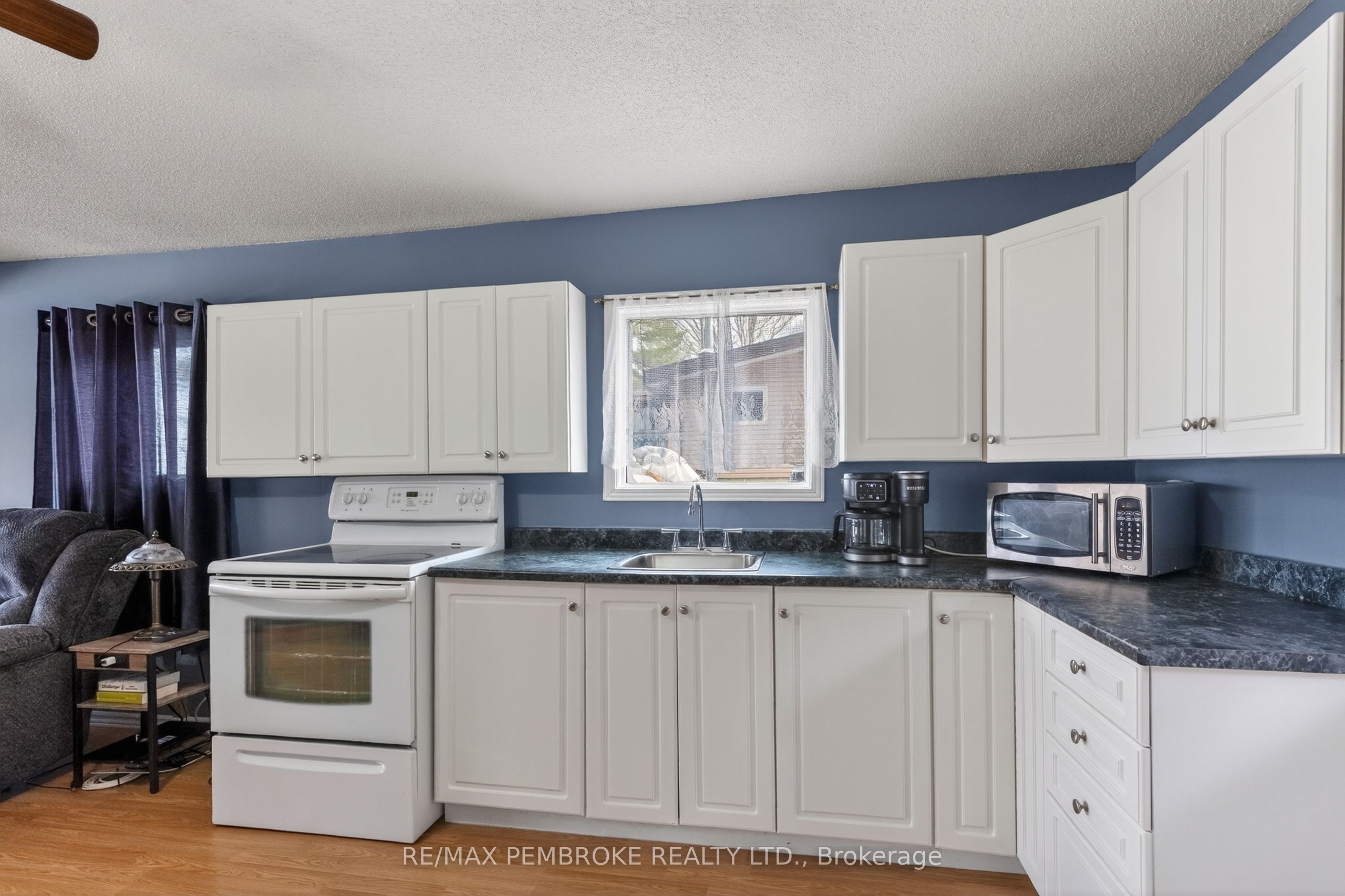 80 Macgregor Bay Trail Property Photo 33