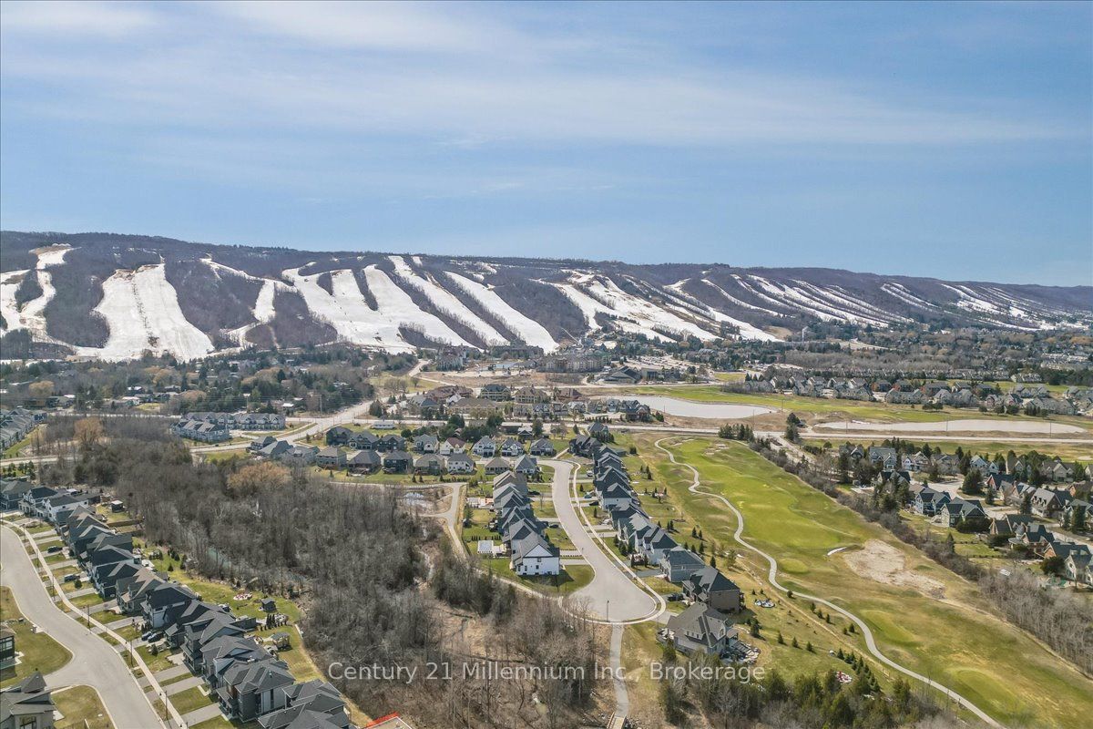 161 Springside Crescent Property Photo 1