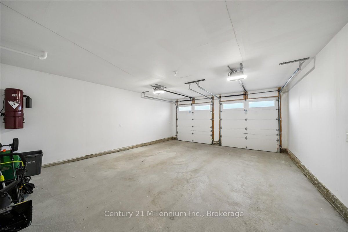 161 Springside Crescent Property Photo 47
