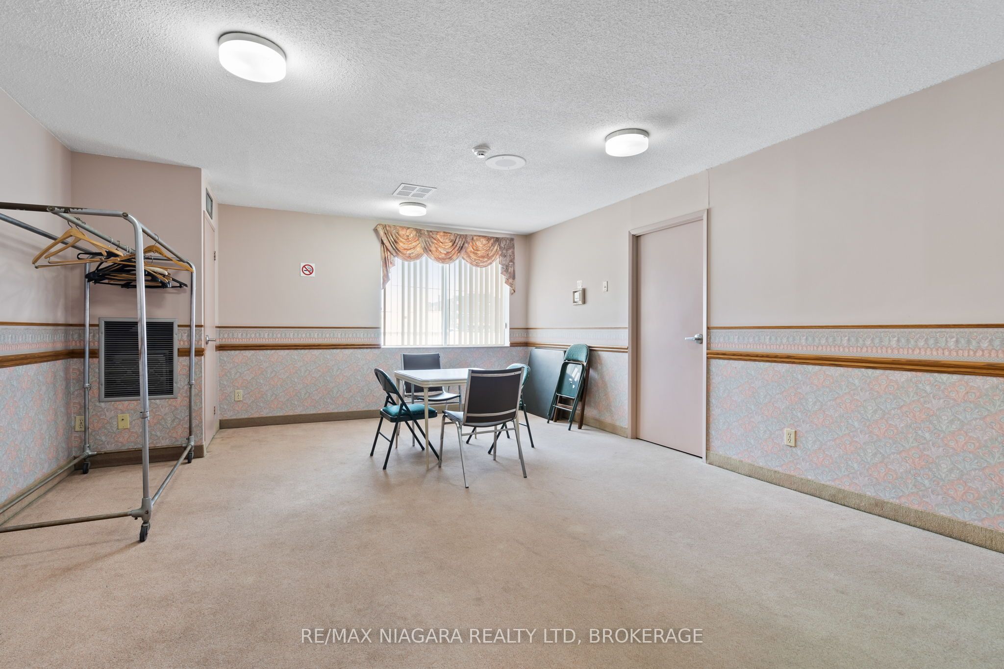 7 Gale Crescent B5 Property Photo 30