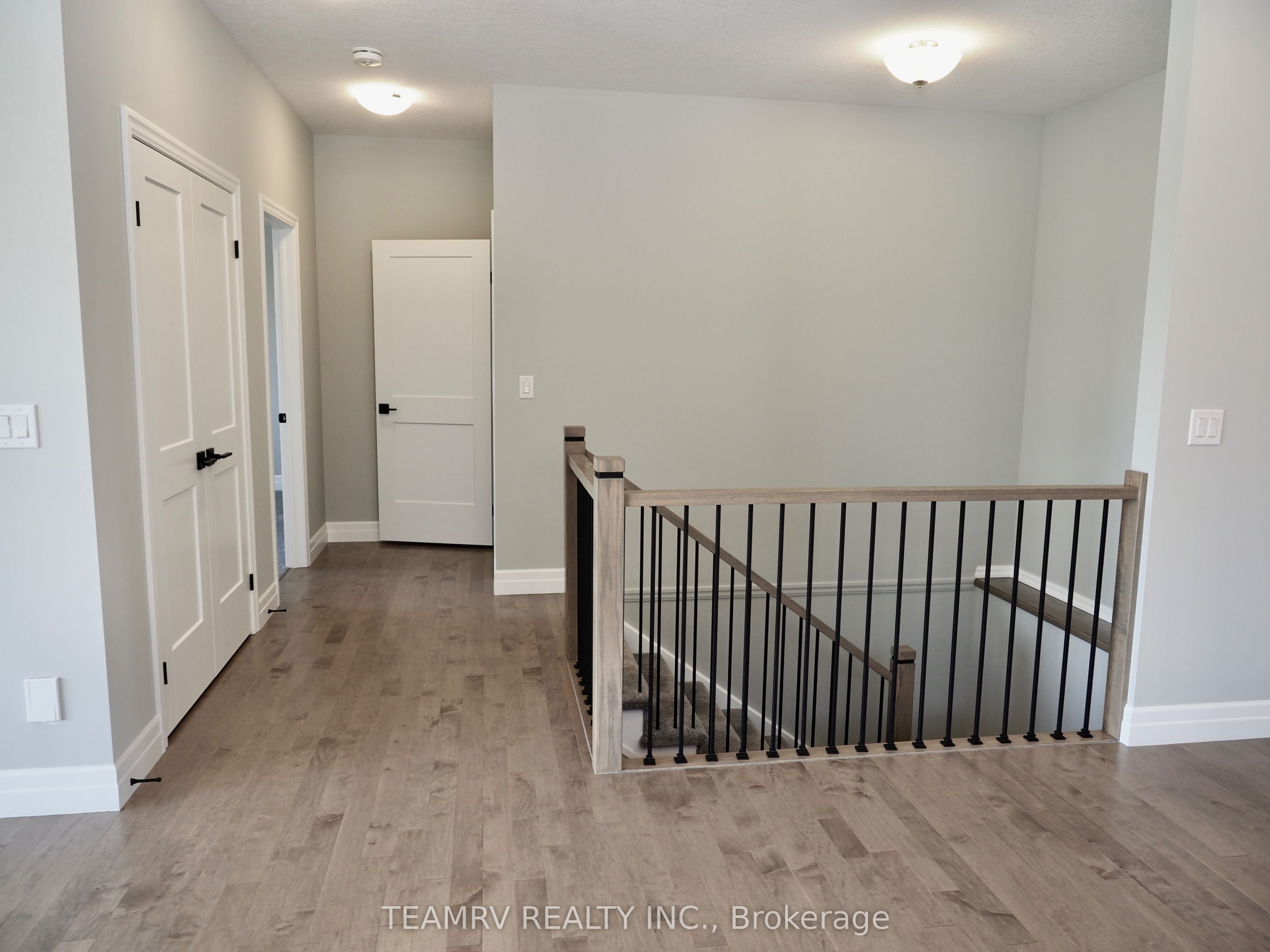 11 Sycamore Drive Property Photo 5