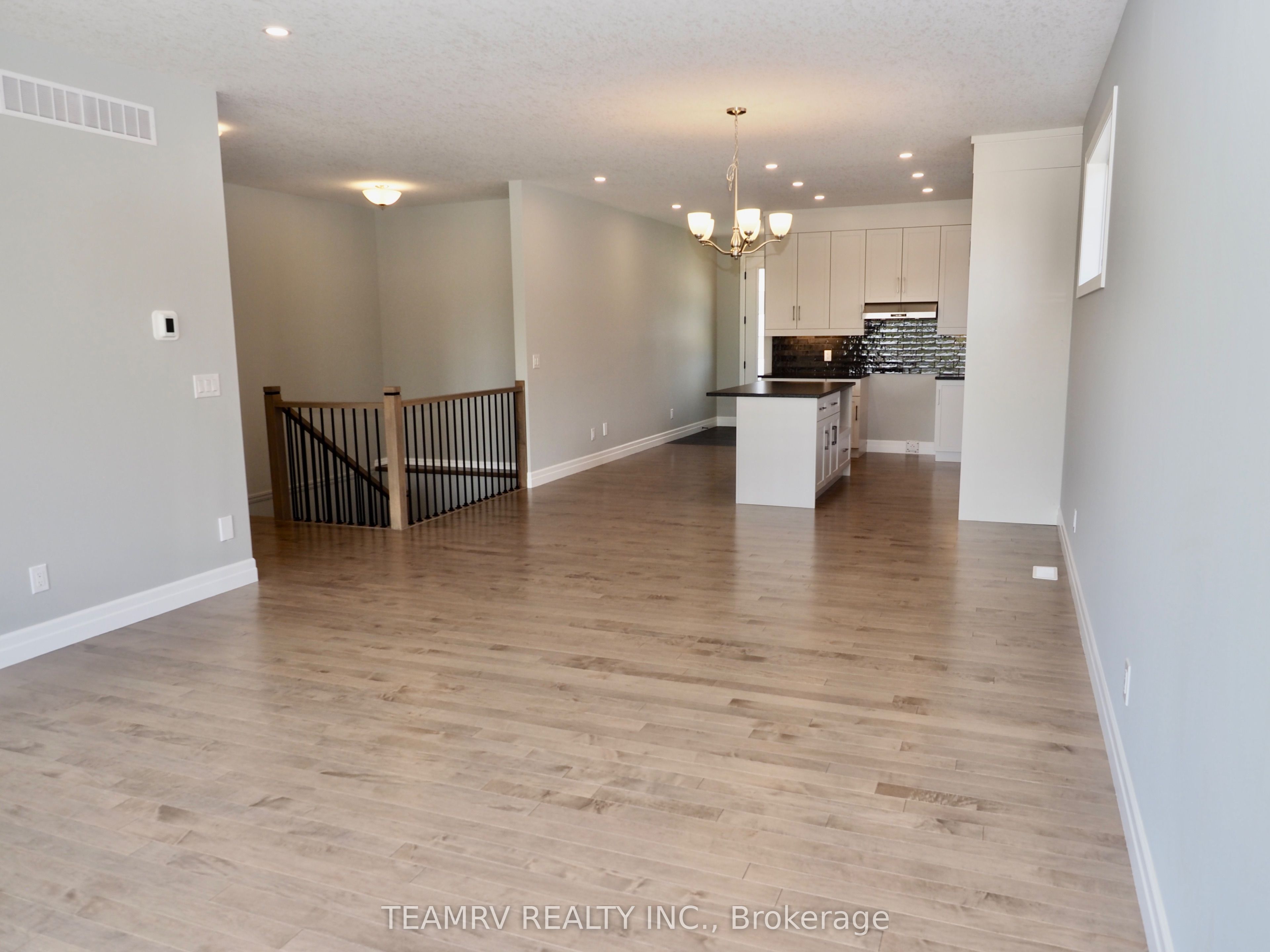11 Sycamore Drive Property Photo 7