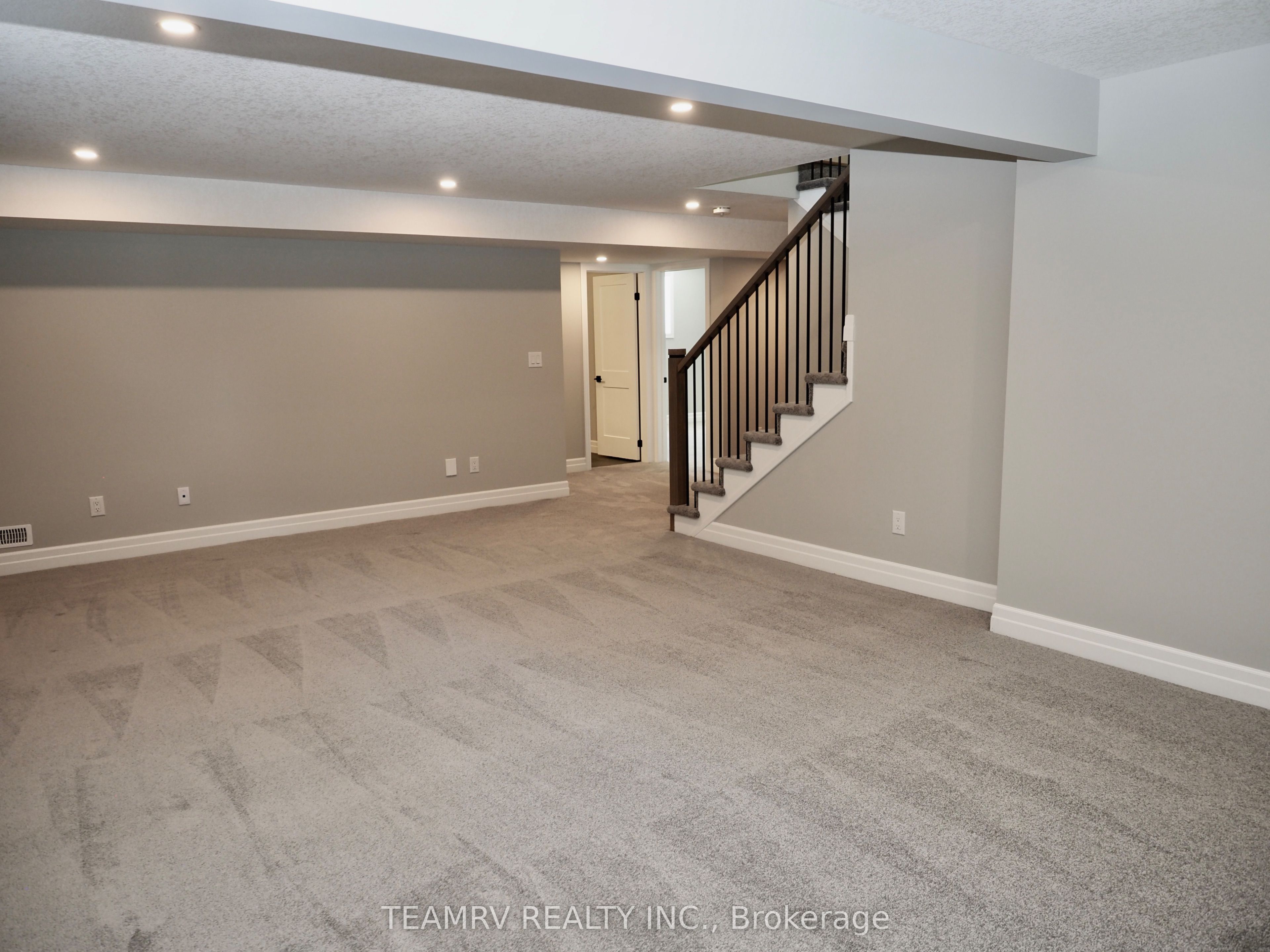 11 Sycamore Drive Property Photo 15