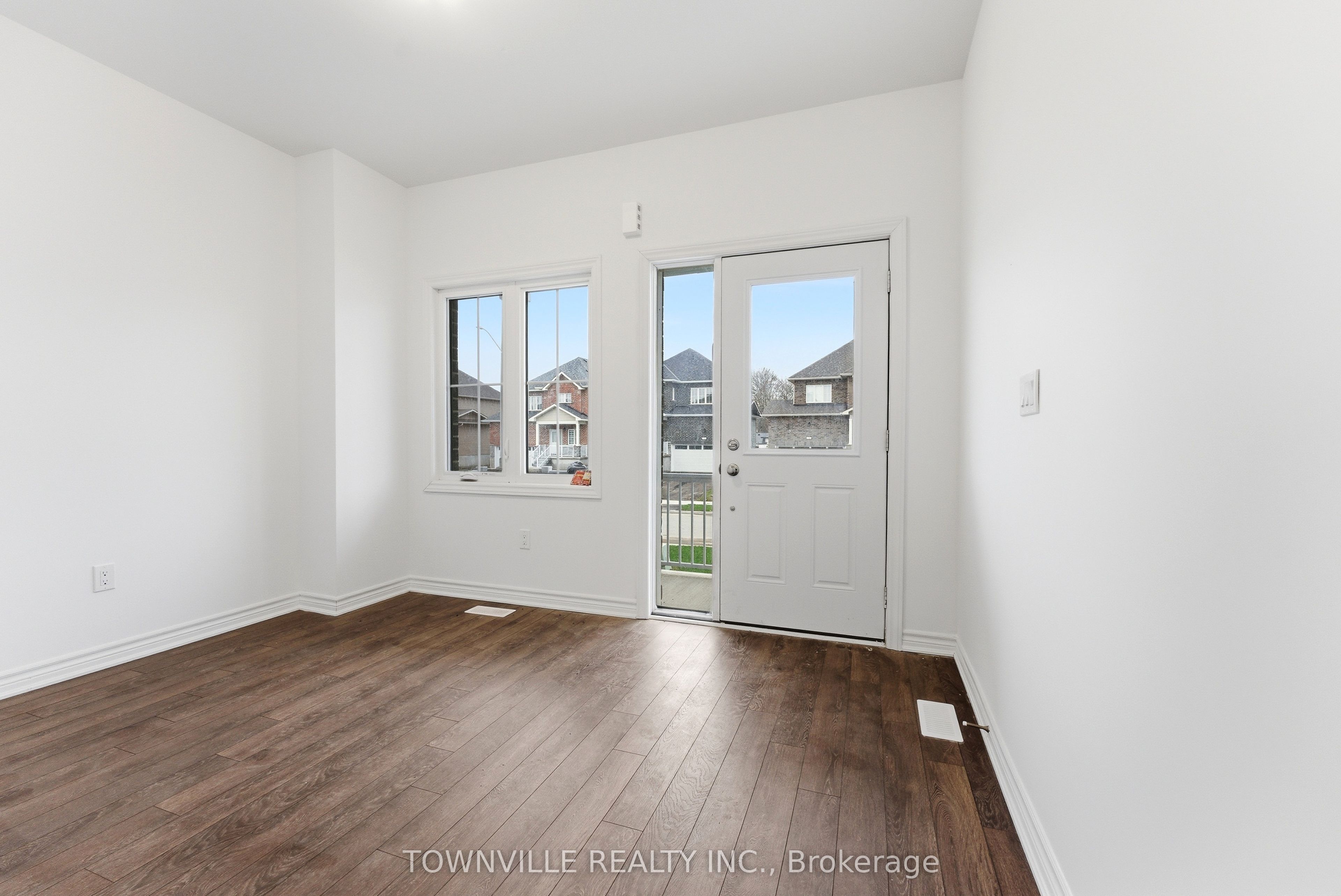 12 Bradden Crescent Property Photo 6