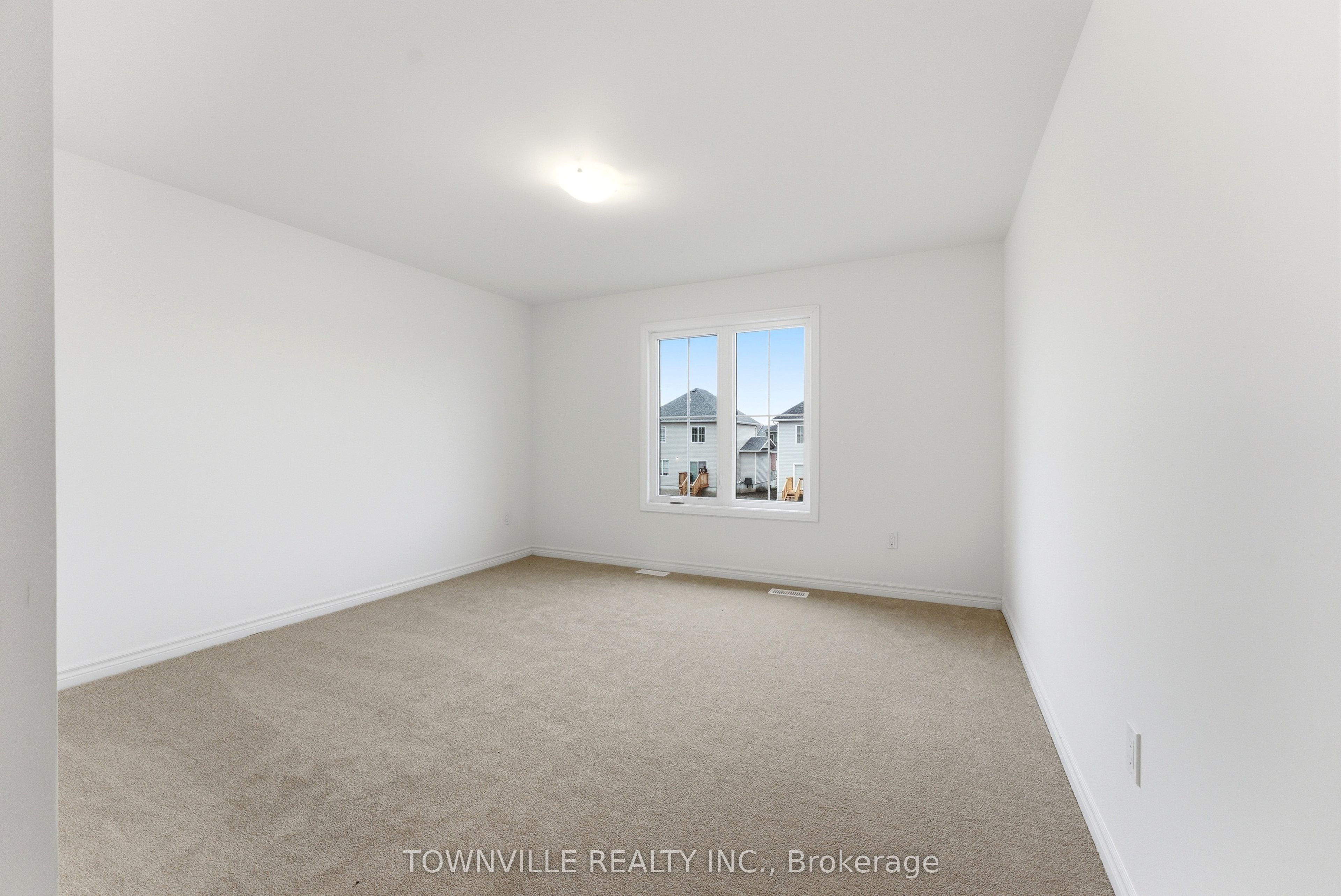 12 Bradden Crescent Property Photo 21