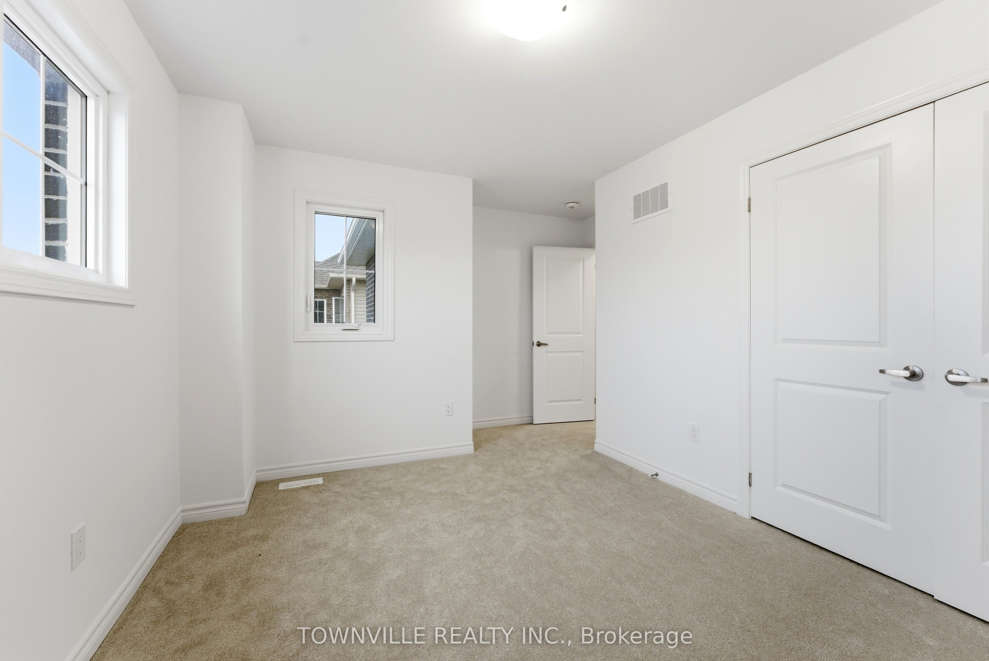12 Bradden Crescent Property Photo 25