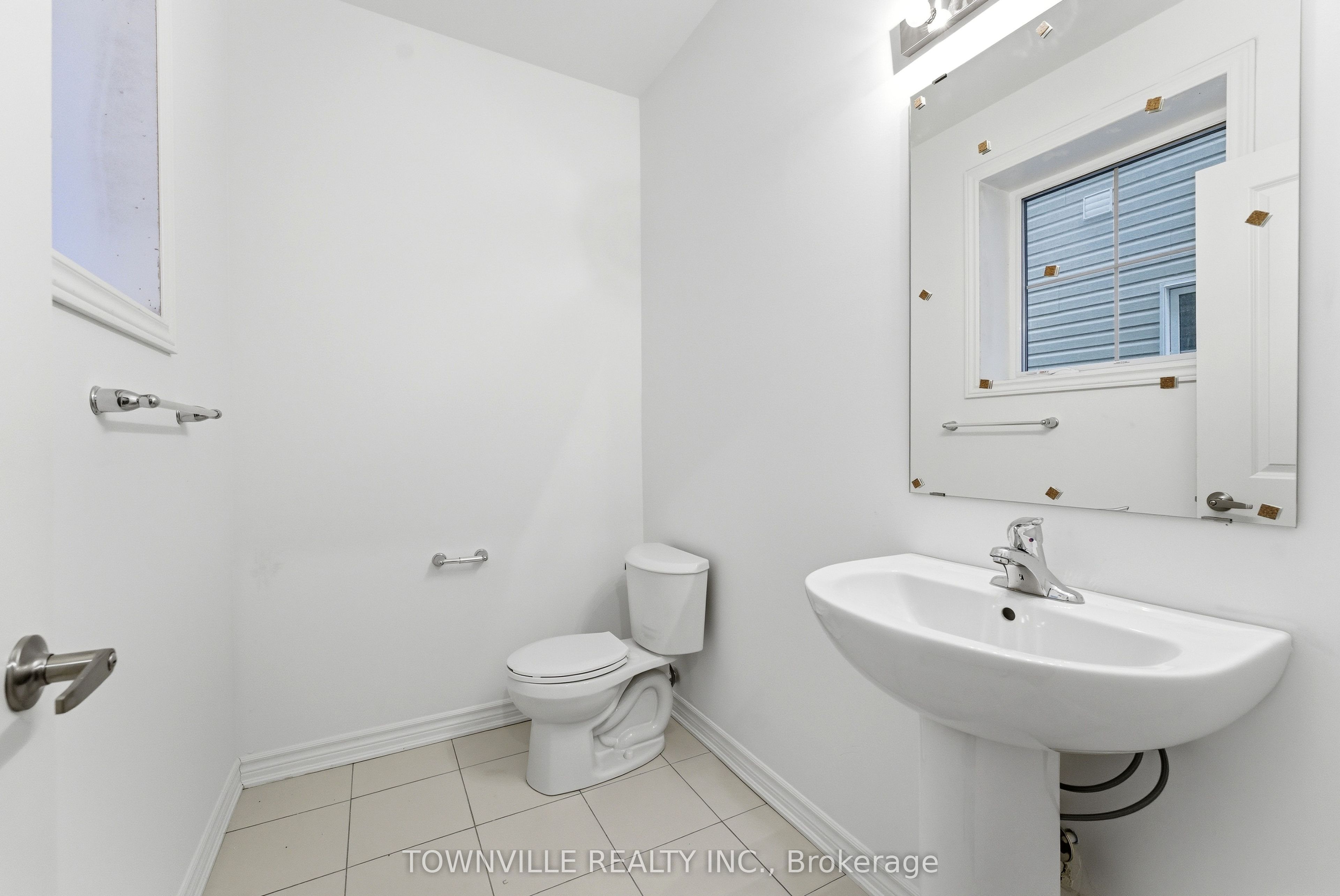 12 Bradden Crescent Property Photo 27