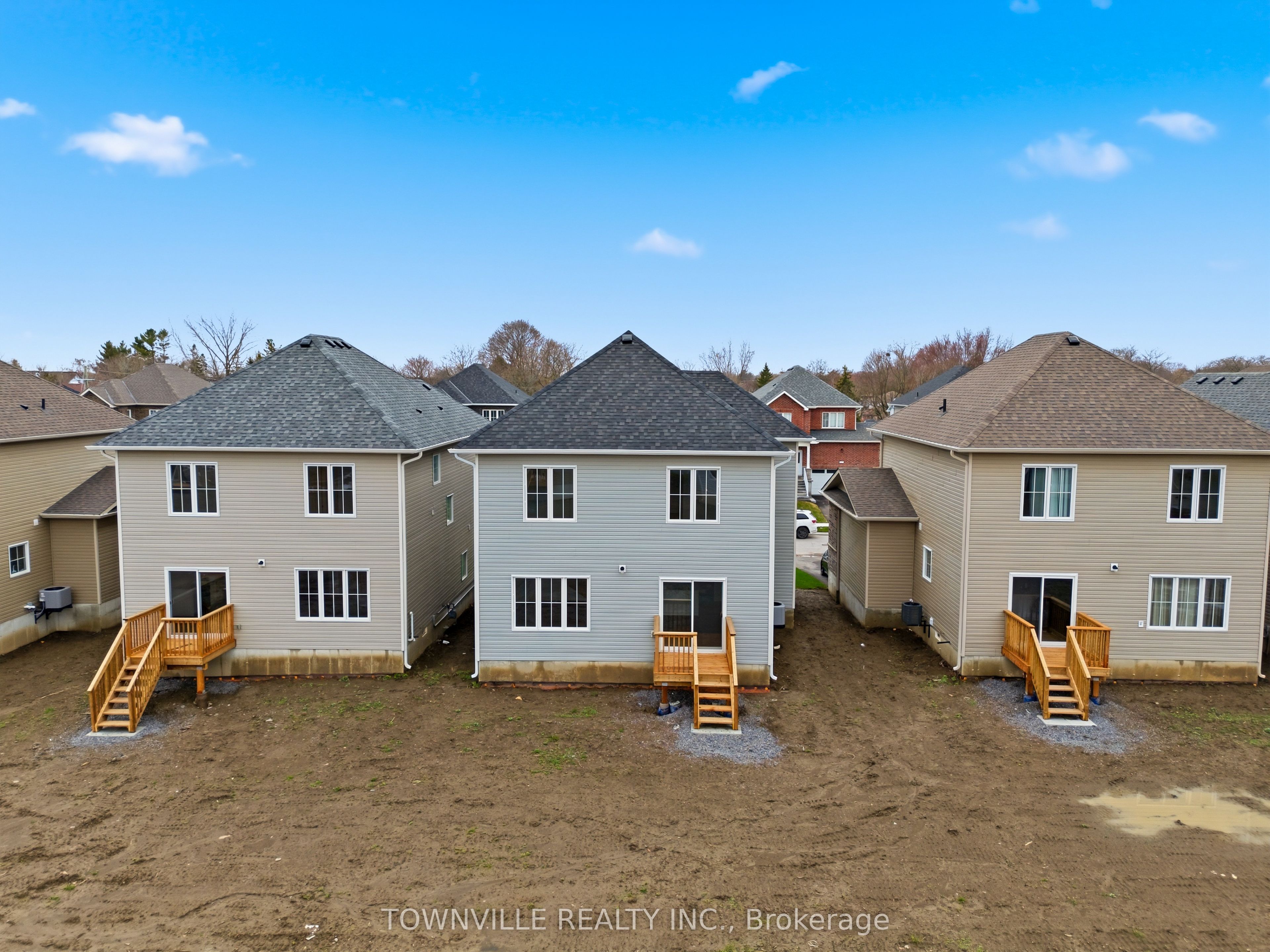 12 Bradden Crescent Property Photo 42