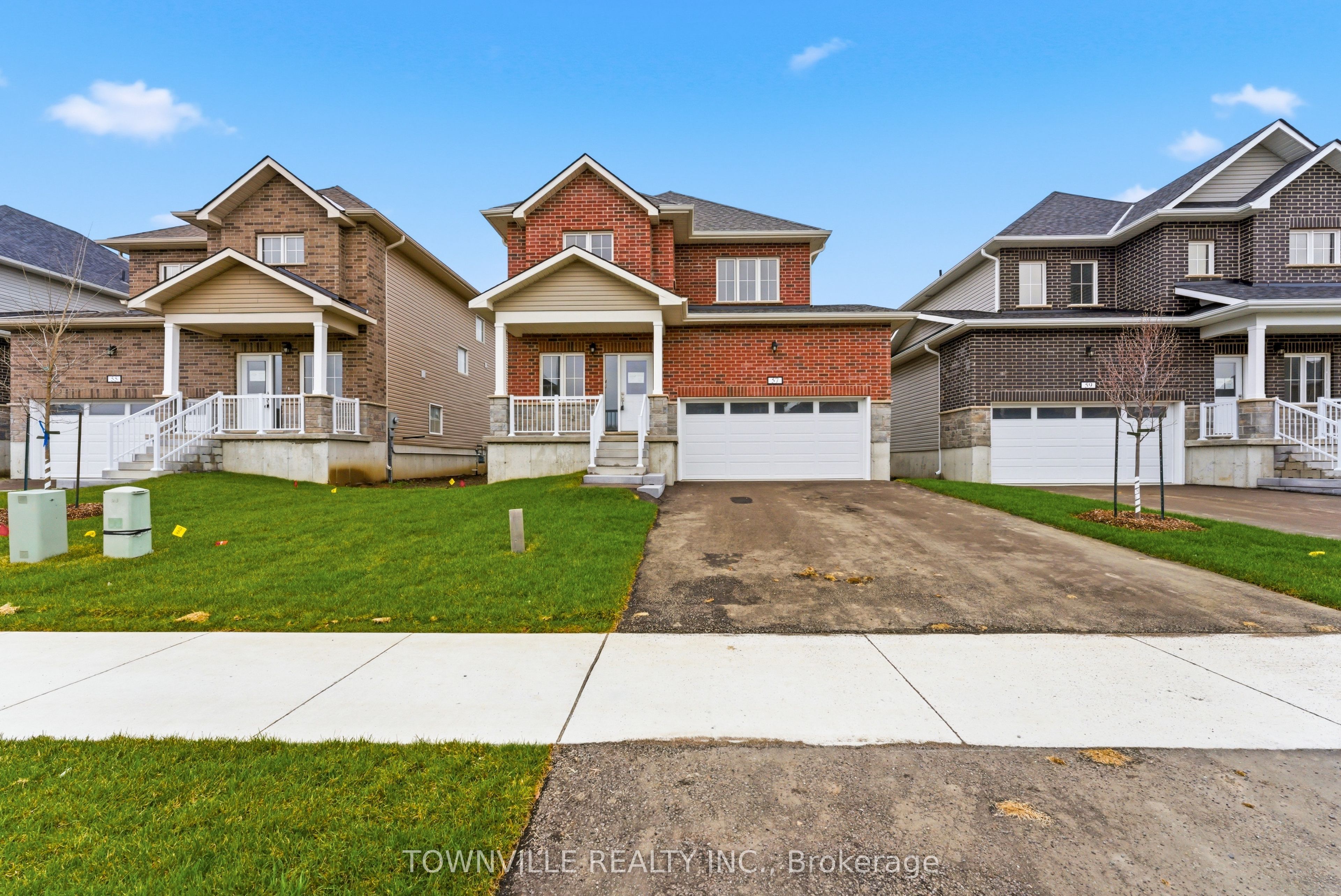 57 Bradden Crescent Property Photo 1