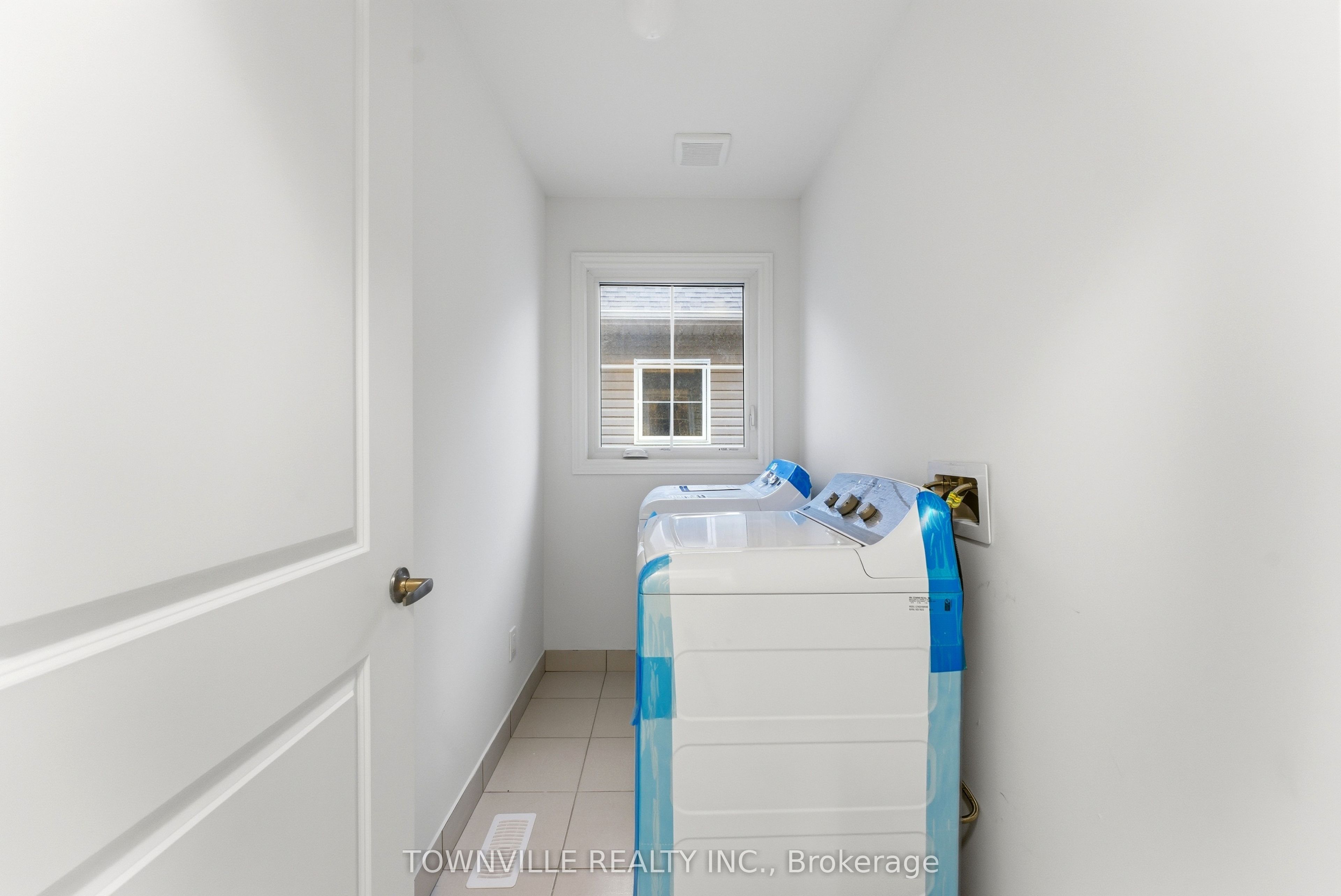 57 Bradden Crescent Property Photo 16